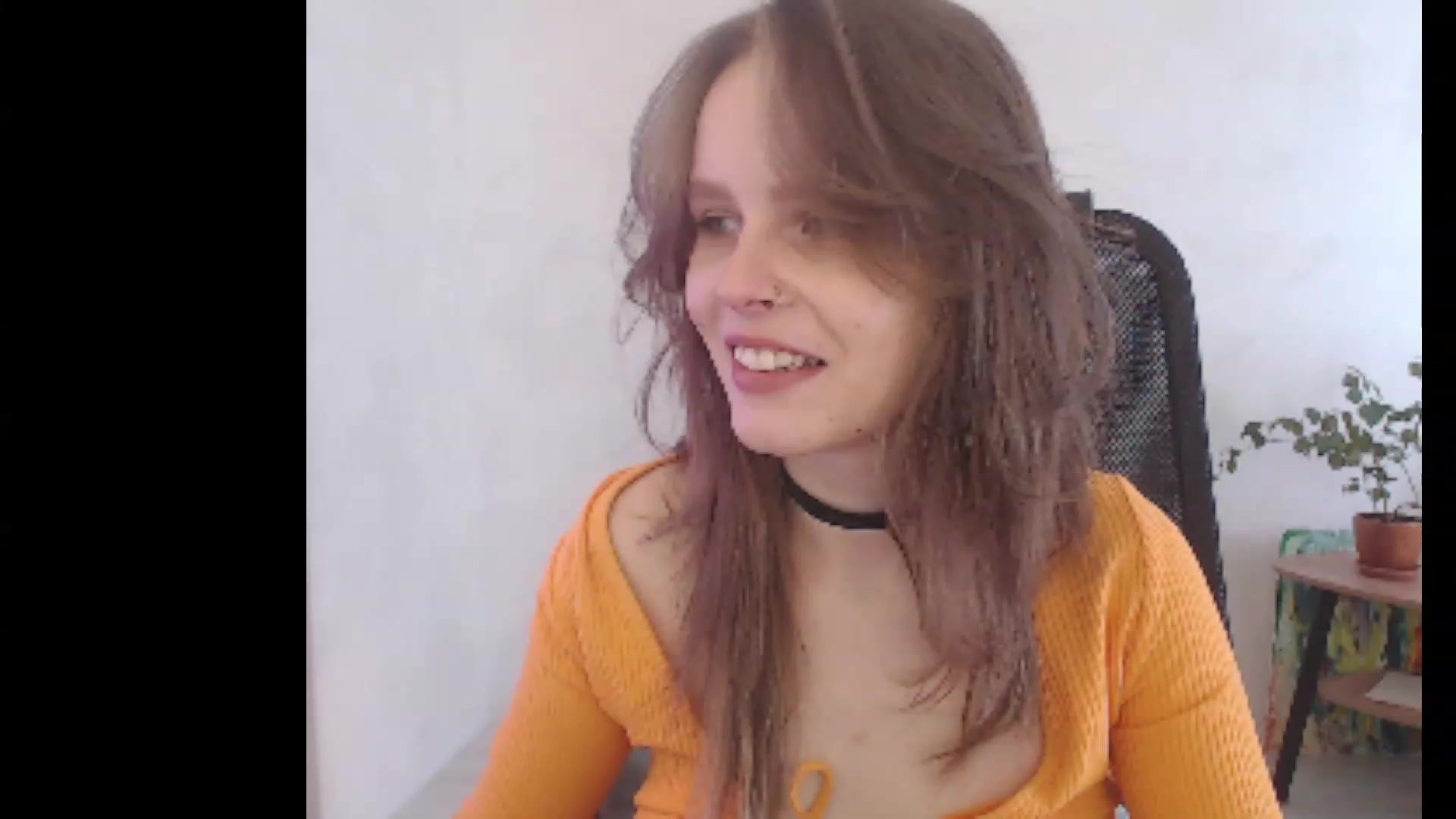 Gallery image thumbnail from Sofiafantasy's myfreecams stream on, 04/23/2023, 12:06 image 8 of 20