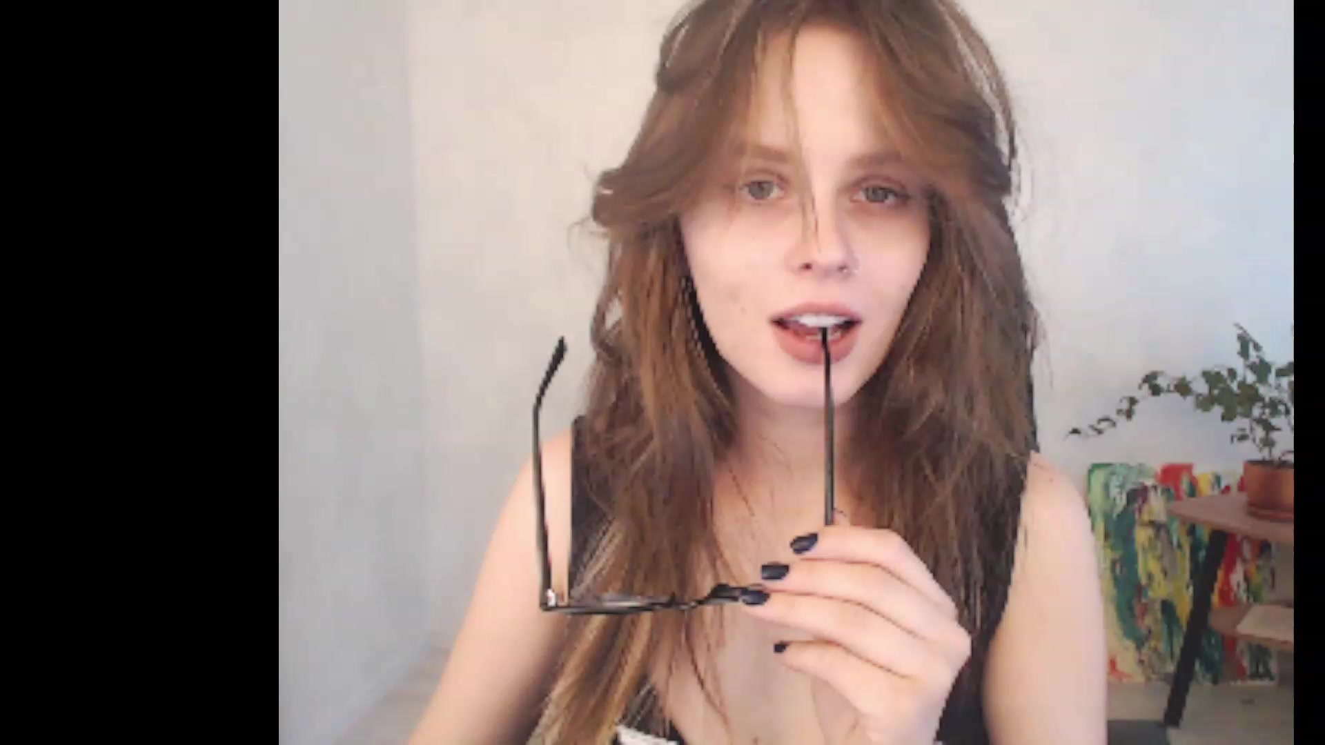 Gallery image thumbnail from Sofiafantasy's myfreecams stream on, 05/08/2023, 13:14 image 7 of 20