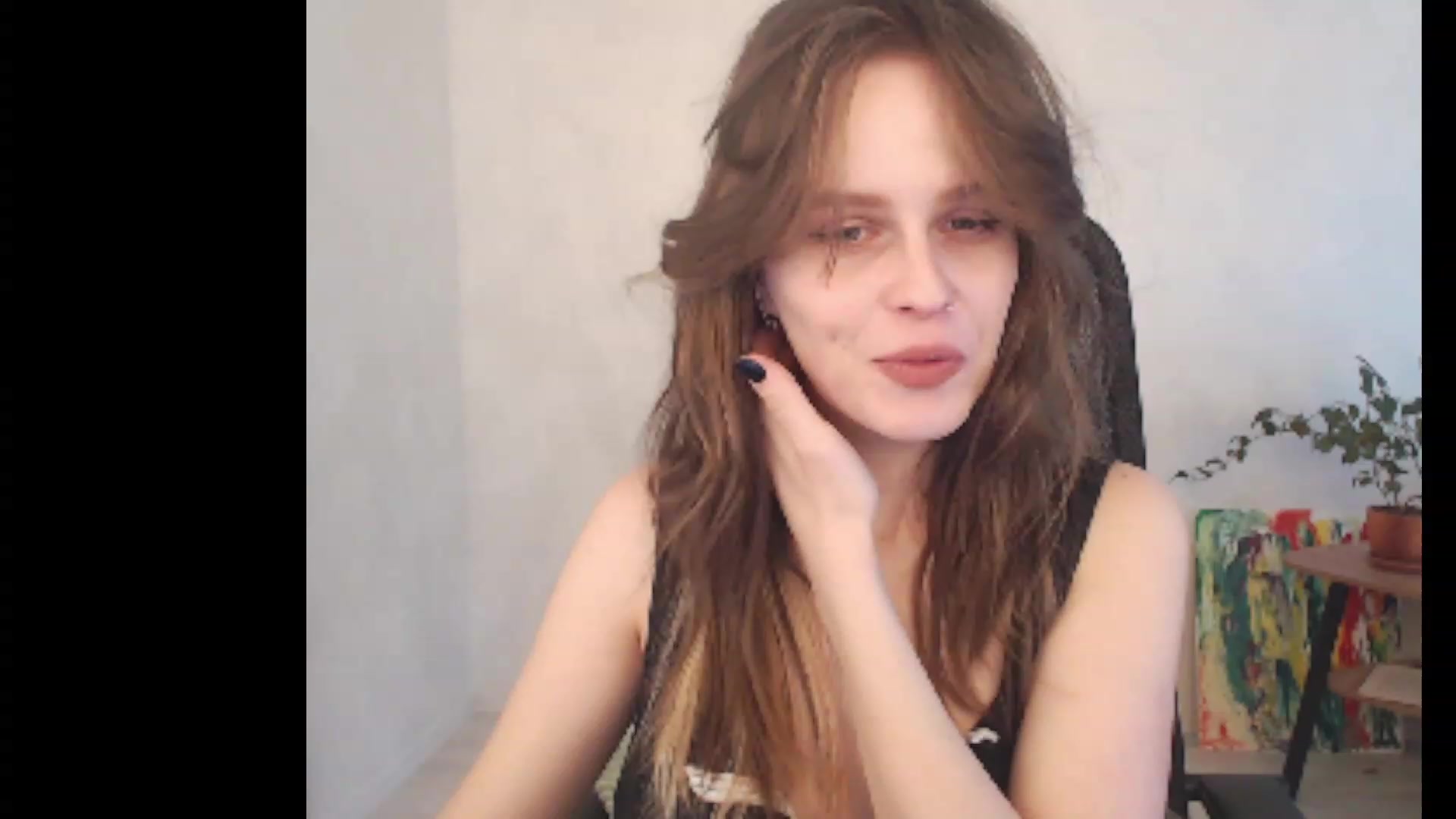 Gallery image thumbnail from Sofiafantasy's myfreecams stream on, 05/08/2023, 13:14 image 12 of 20
