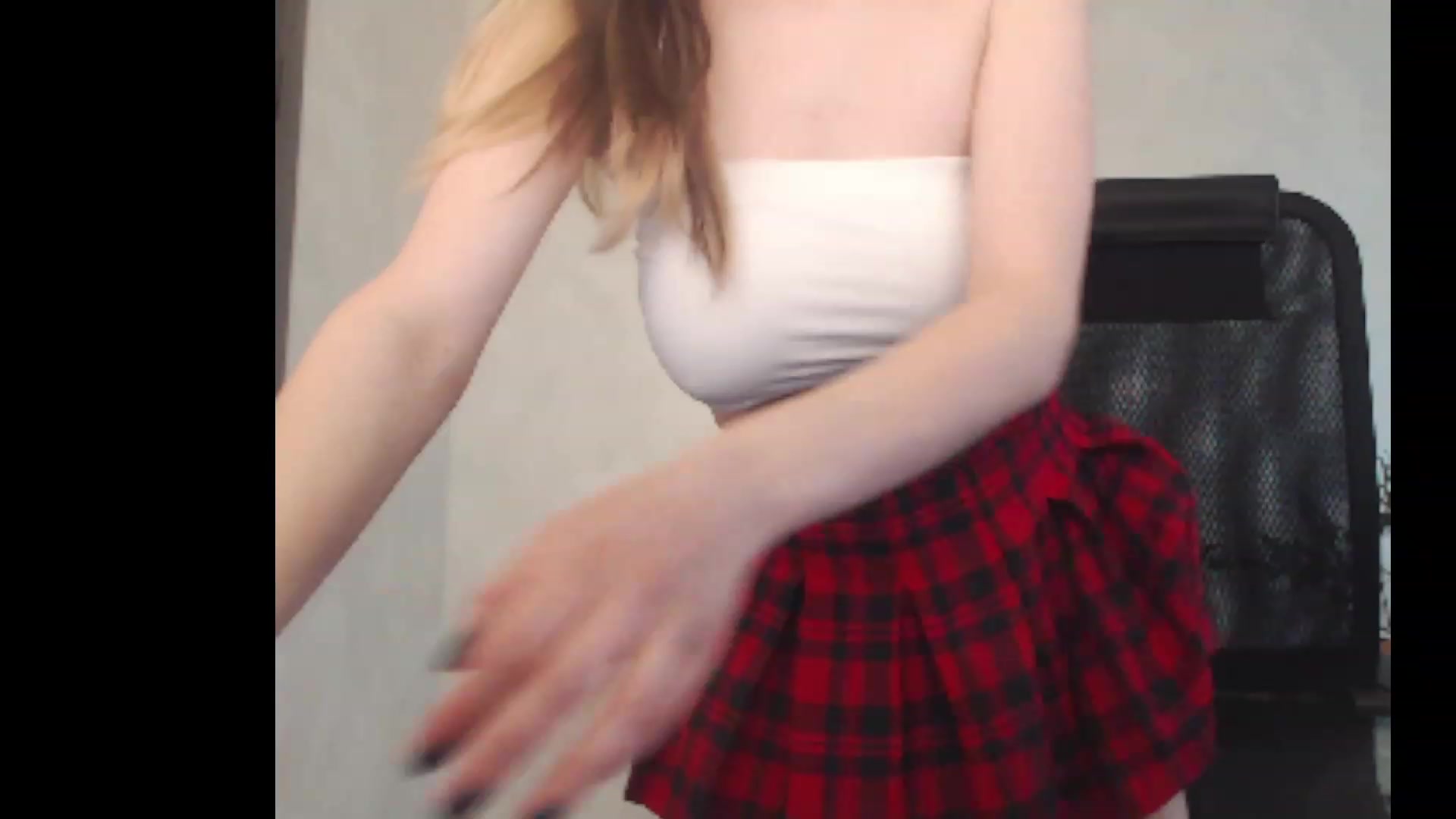 Gallery image thumbnail from Sofiafantasy's myfreecams stream on, 05/13/2023, 14:17 image 7 of 20