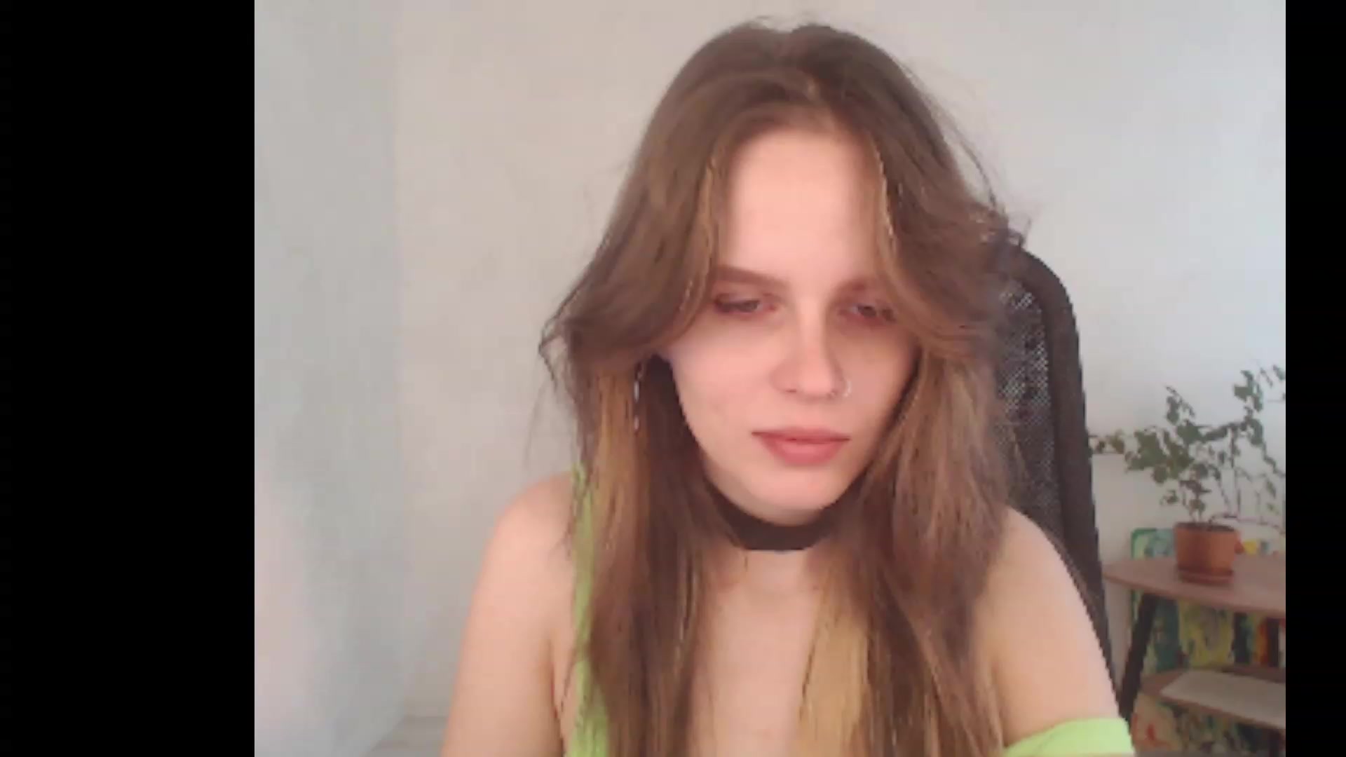 Gallery image thumbnail from Sofiafantasy's myfreecams stream on, 05/21/2023, 12:49 image 3 of 20