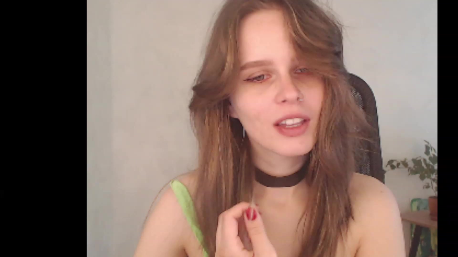 Gallery image thumbnail from Sofiafantasy's myfreecams stream on, 05/21/2023, 12:49 image 10 of 20