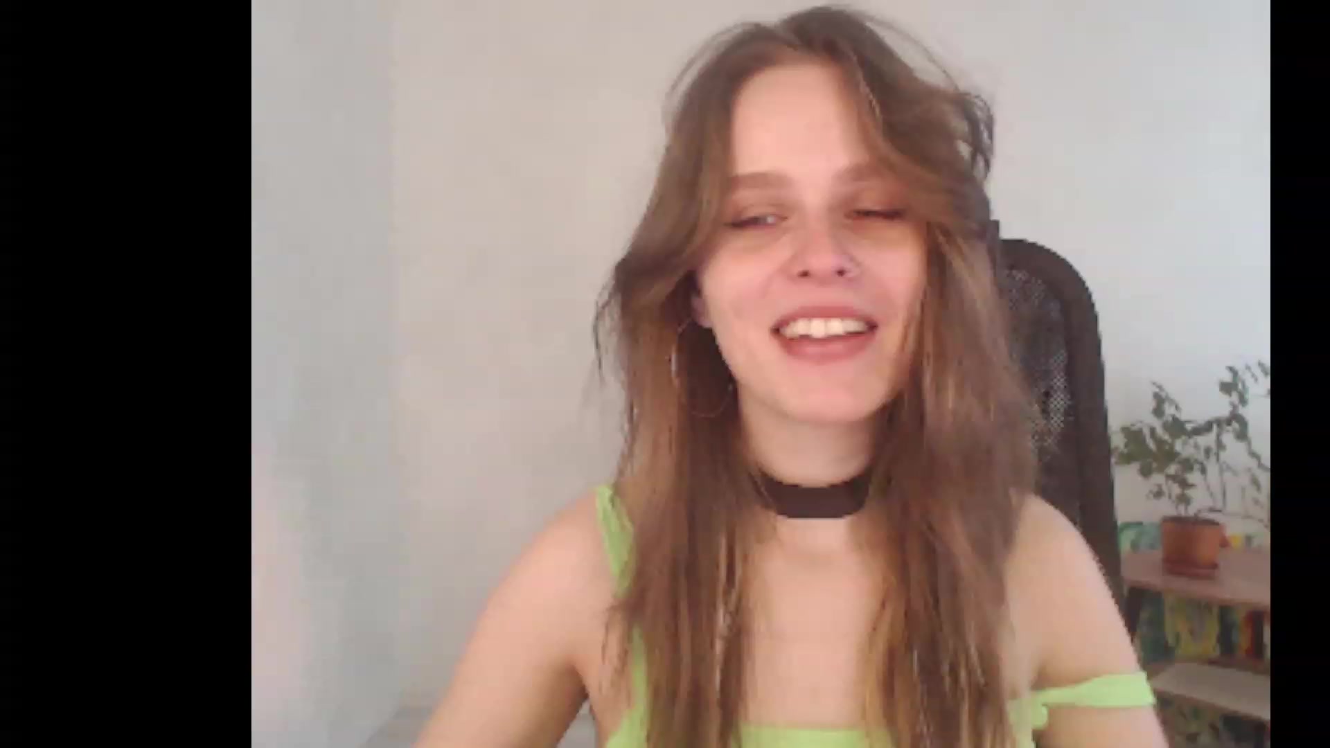 Gallery image thumbnail from Sofiafantasy's myfreecams stream on, 05/21/2023, 12:49 image 2 of 20