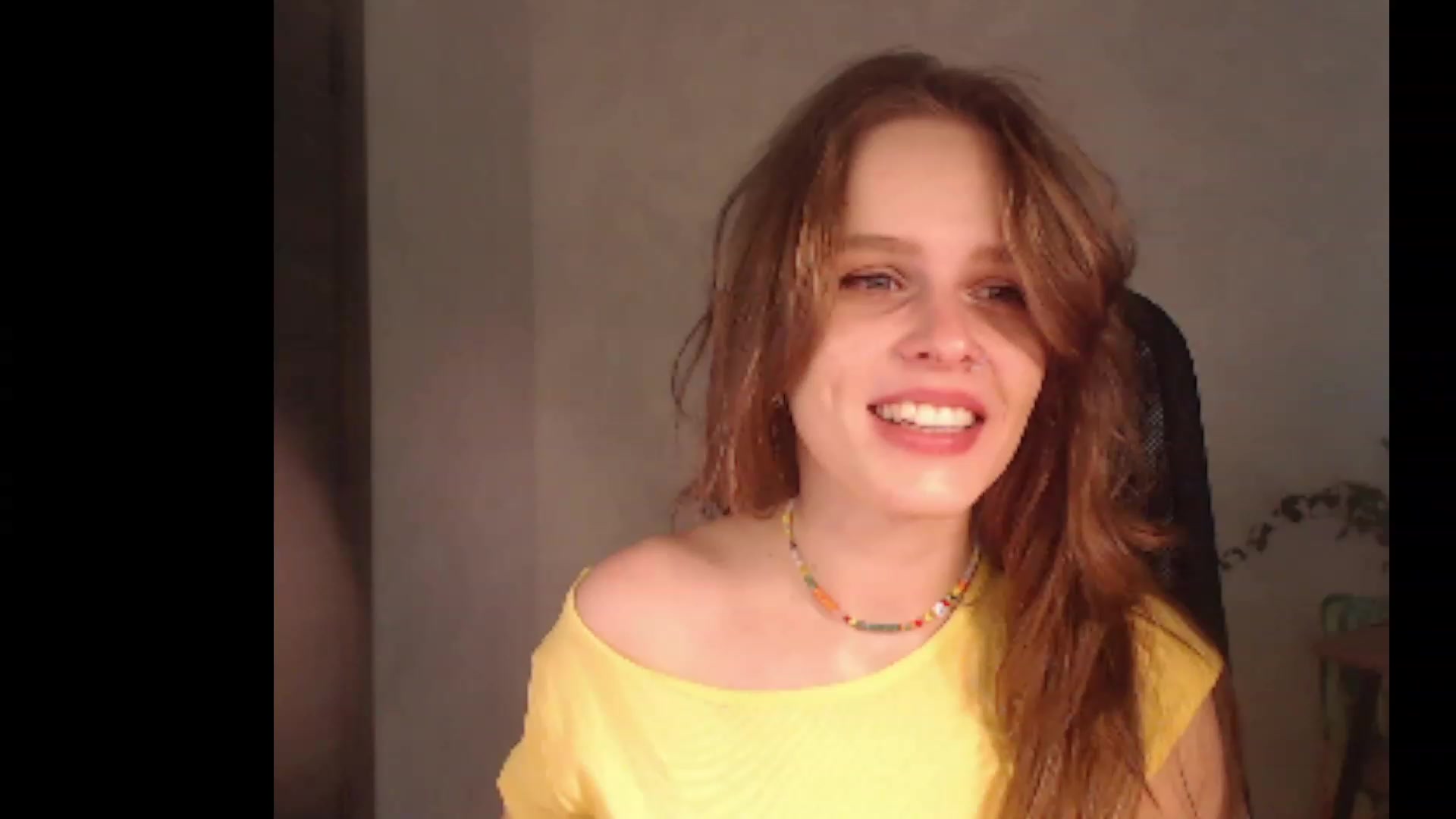 Gallery image thumbnail from Sofiafantasy's myfreecams stream on, 06/03/2023, 16:02 image 3 of 20