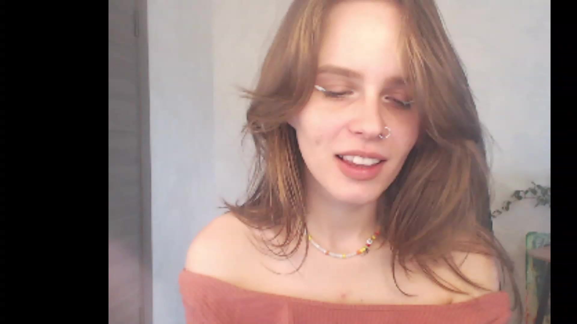Gallery image thumbnail from Sofiafantasy's myfreecams stream on, 06/25/2023, 13:27 image 16 of 20