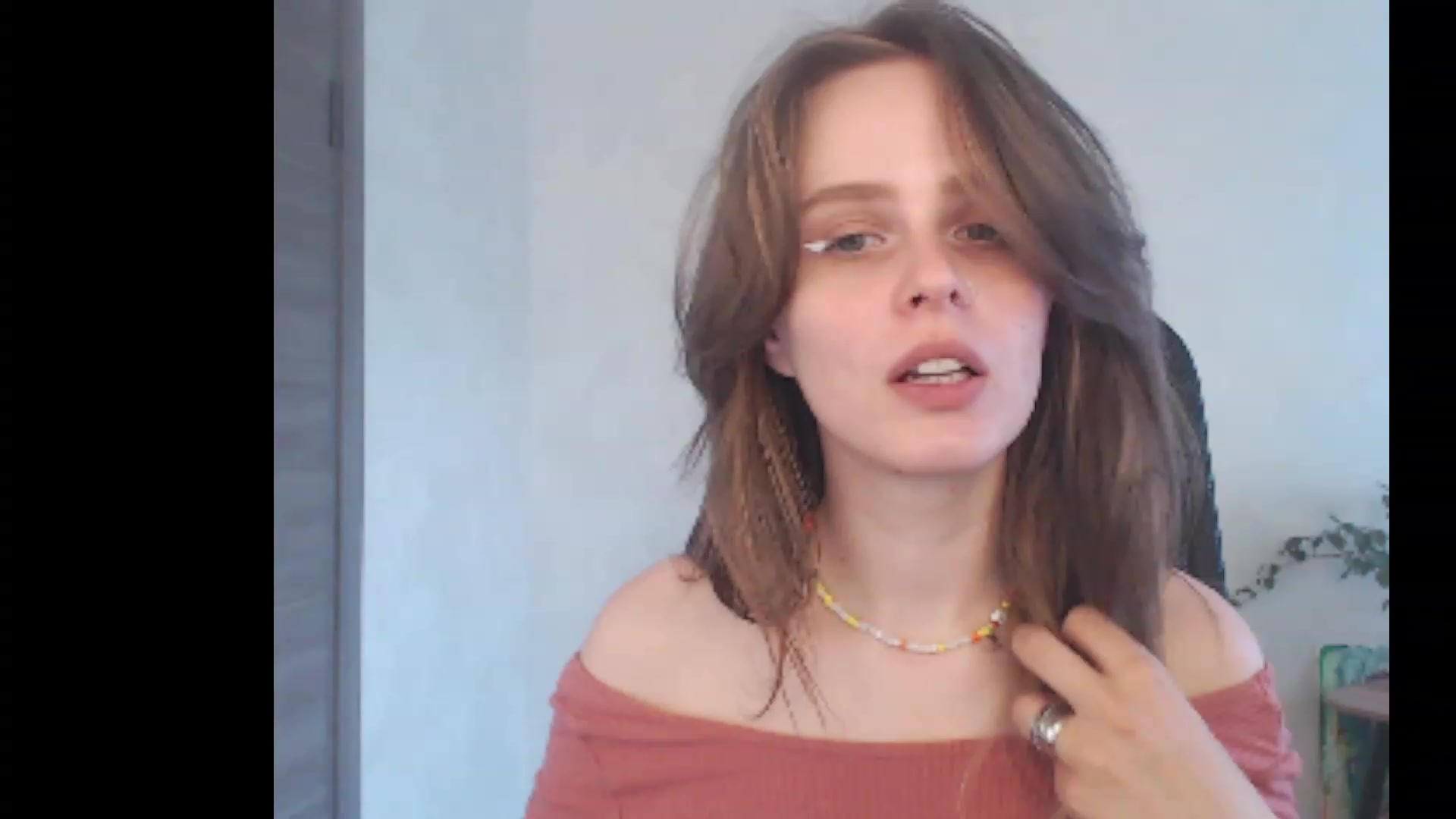Gallery image thumbnail from Sofiafantasy's myfreecams stream on, 06/25/2023, 13:27 image 8 of 20