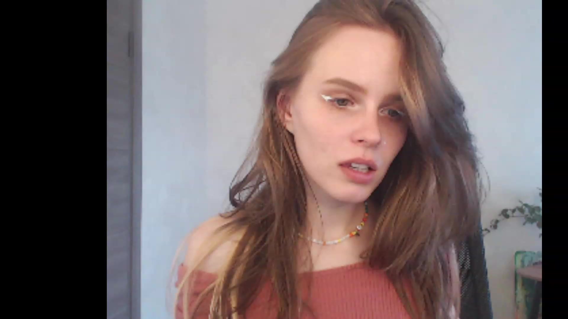 Gallery image thumbnail from Sofiafantasy's myfreecams stream on, 06/25/2023, 13:27 image 6 of 20