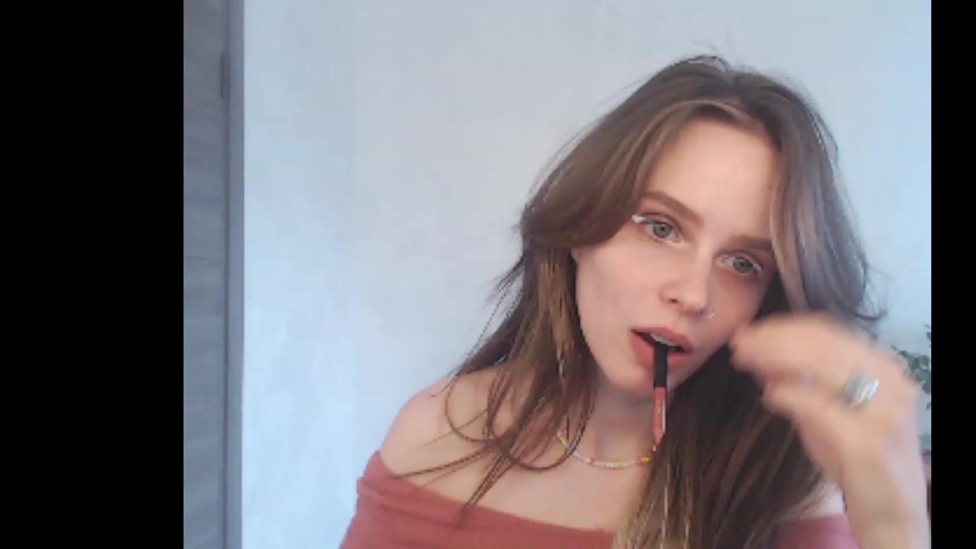 Gallery image thumbnail from Sofiafantasy's myfreecams stream on, 06/25/2023, 13:27 image 9 of 20