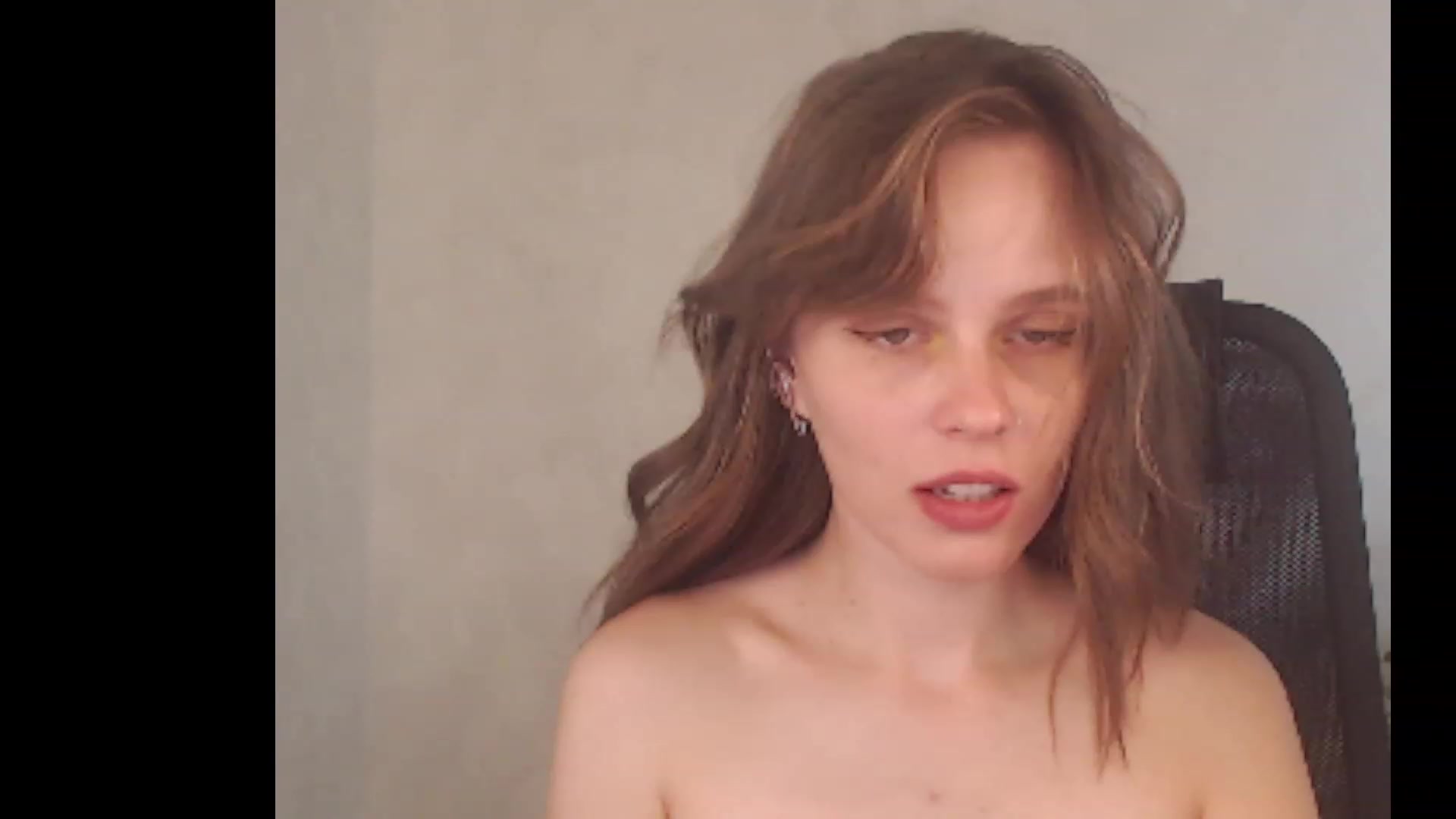 Gallery image thumbnail from Sofiafantasy's myfreecams stream on, 07/31/2023, 13:06 image 15 of 20