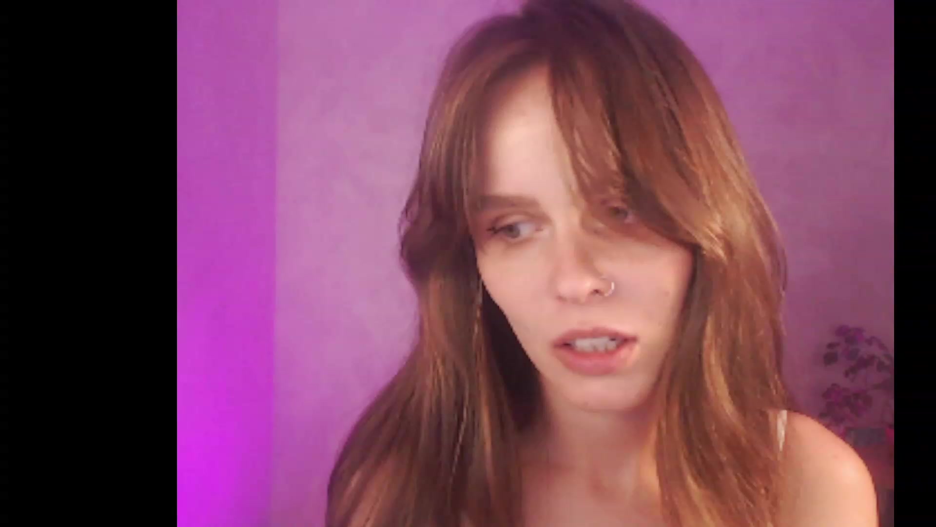Gallery image thumbnail from Sofiafantasy's myfreecams stream on, 08/04/2023, 18:08 image 4 of 20
