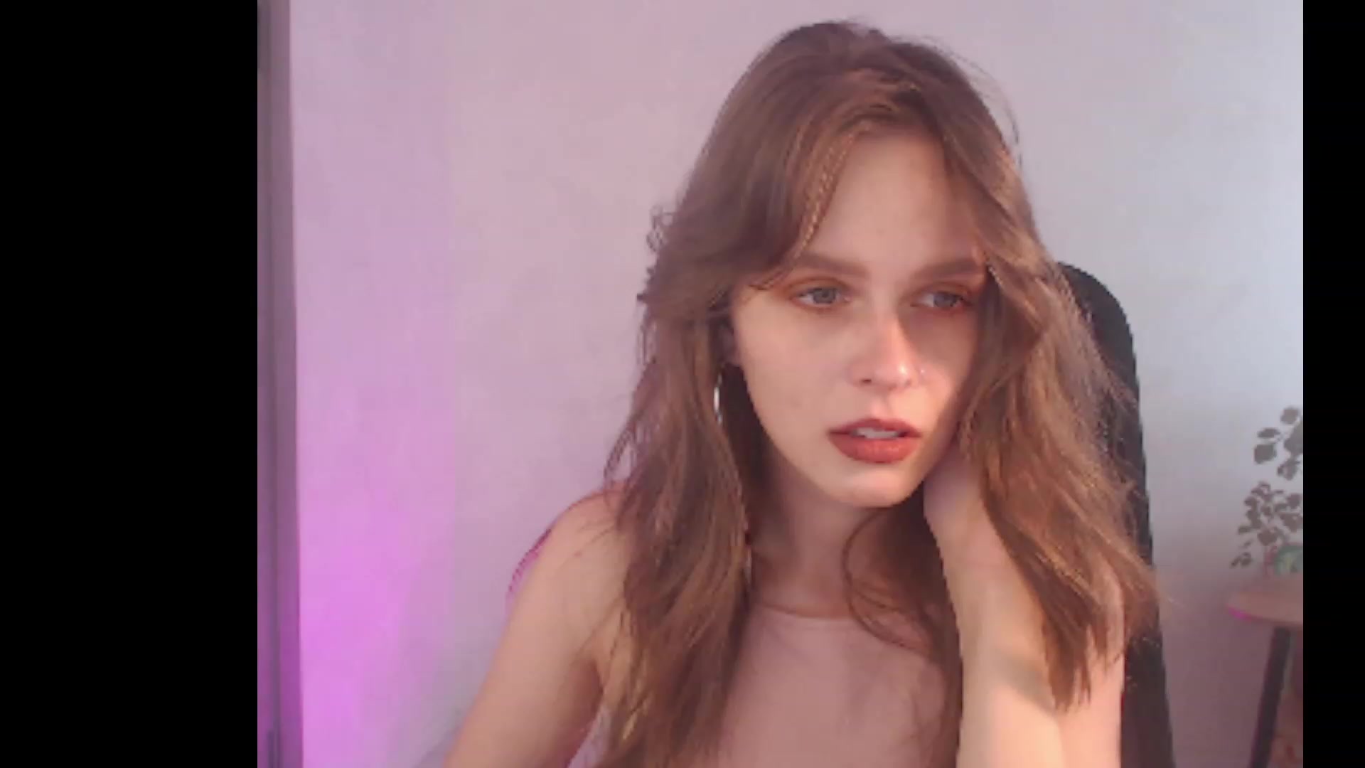 Gallery image thumbnail from Sofiafantasy's myfreecams stream on, 08/11/2023, 10:17 image 11 of 20