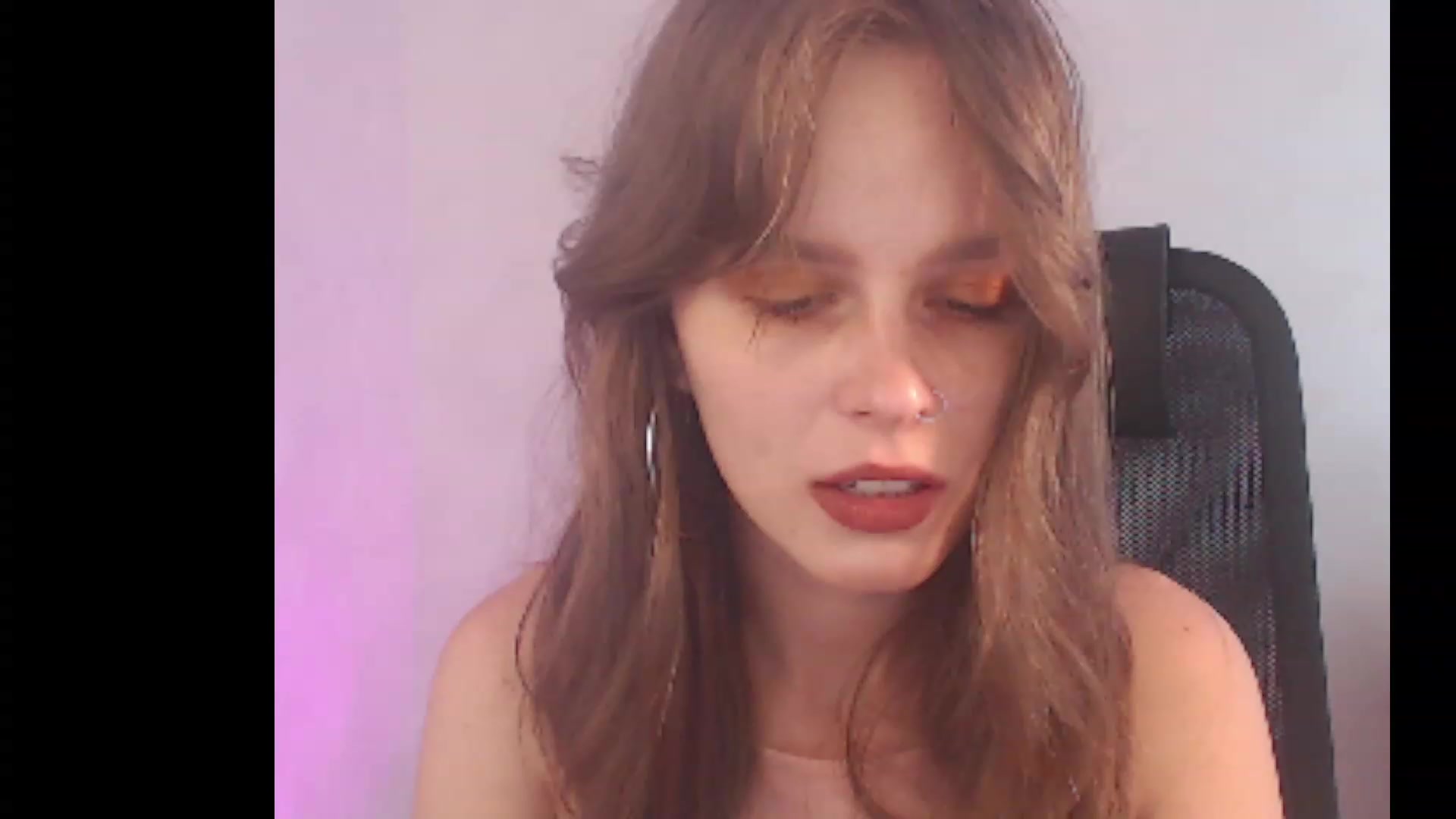 Gallery image thumbnail from Sofiafantasy's myfreecams stream on, 08/11/2023, 10:17 image 13 of 20