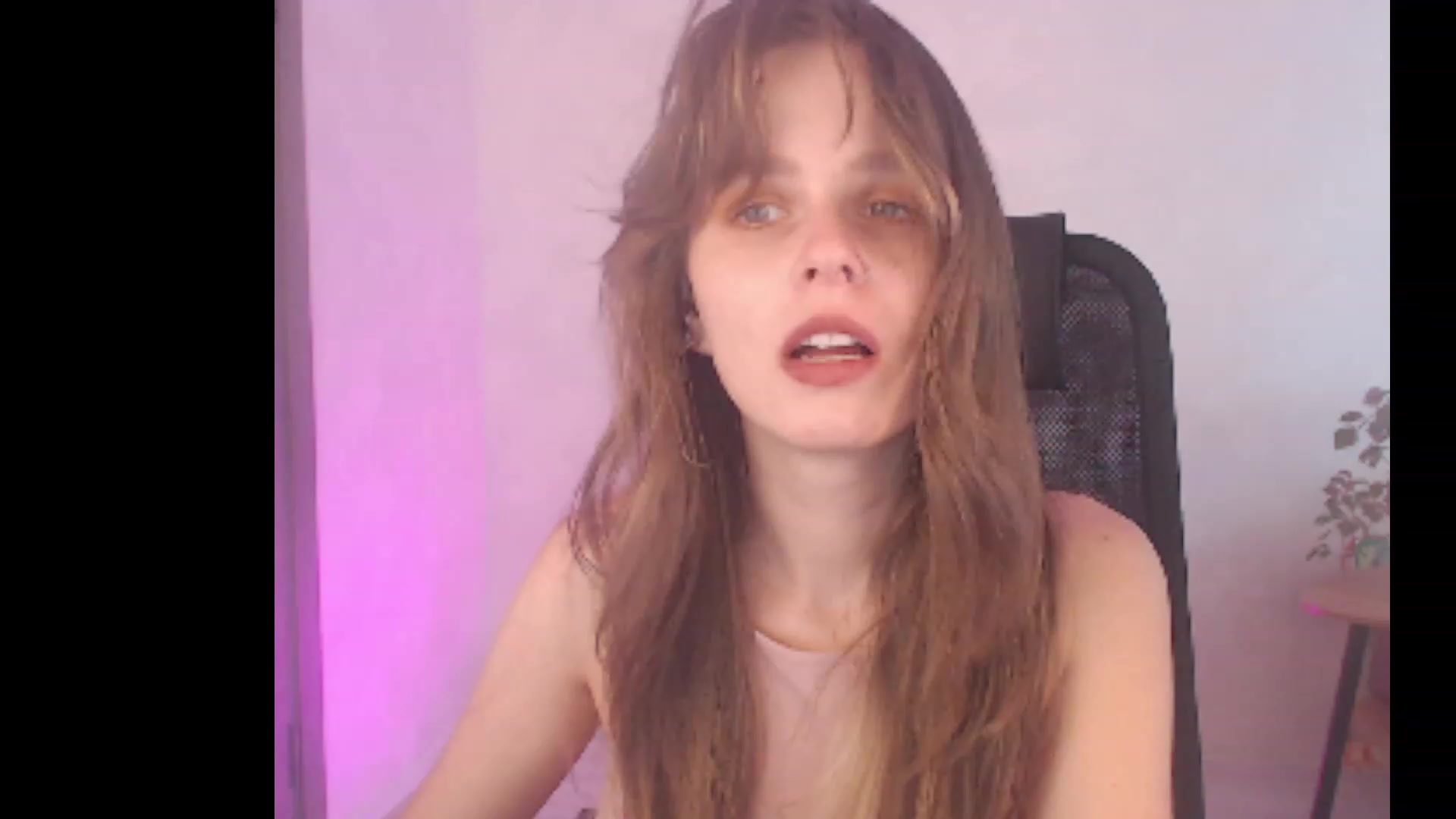 Gallery image thumbnail from Sofiafantasy's myfreecams stream on, 08/11/2023, 10:17 image 20 of 20