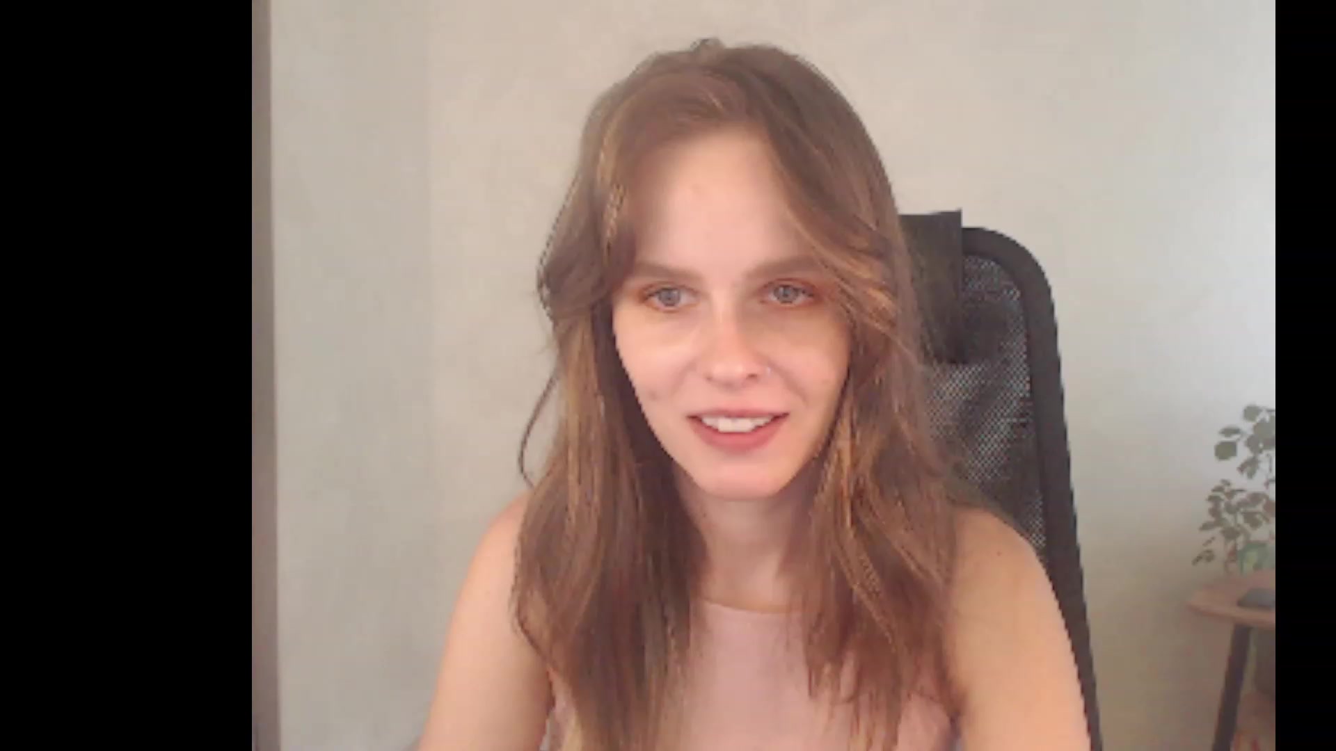Gallery image thumbnail from Sofiafantasy's myfreecams stream on, 08/11/2023, 11:28 image 12 of 20