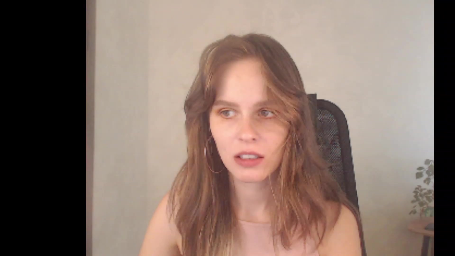 Gallery image thumbnail from Sofiafantasy's myfreecams stream on, 08/11/2023, 11:28 image 1 of 20