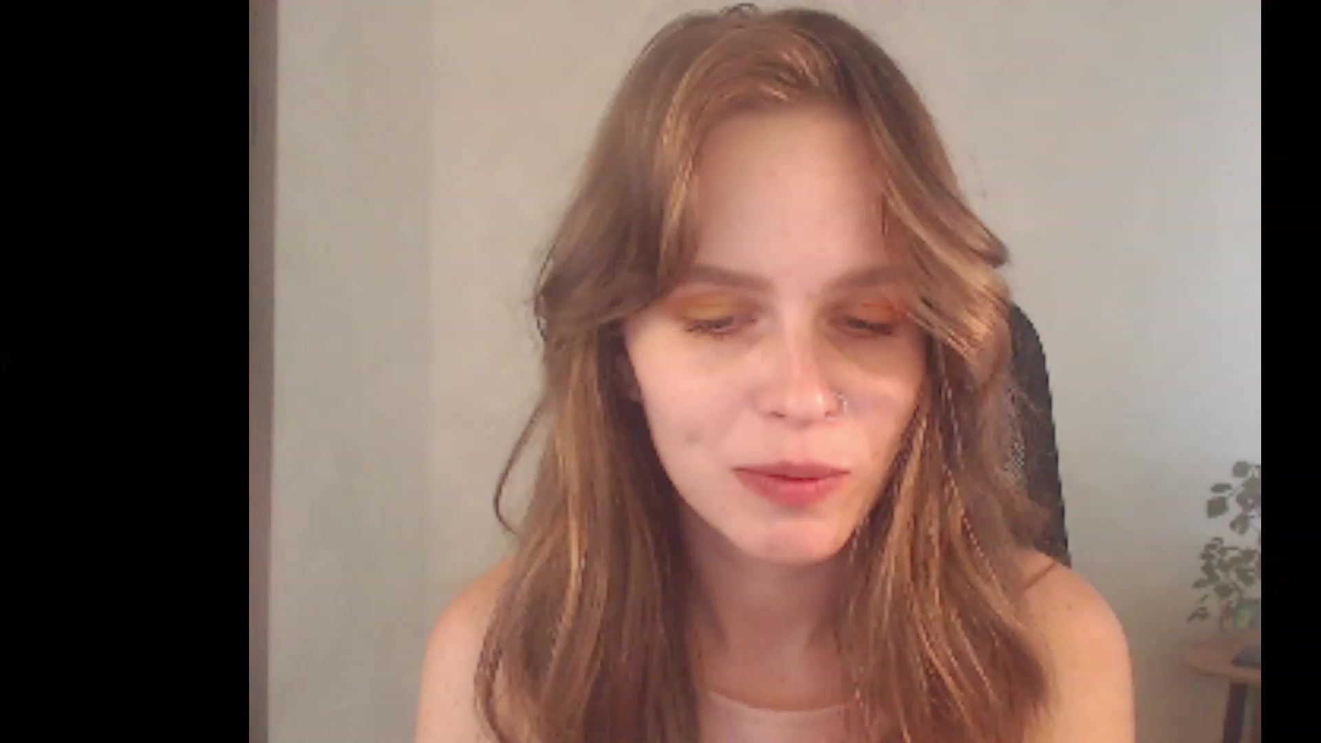 Gallery image thumbnail from Sofiafantasy's myfreecams stream on, 08/11/2023, 11:28 image 4 of 20