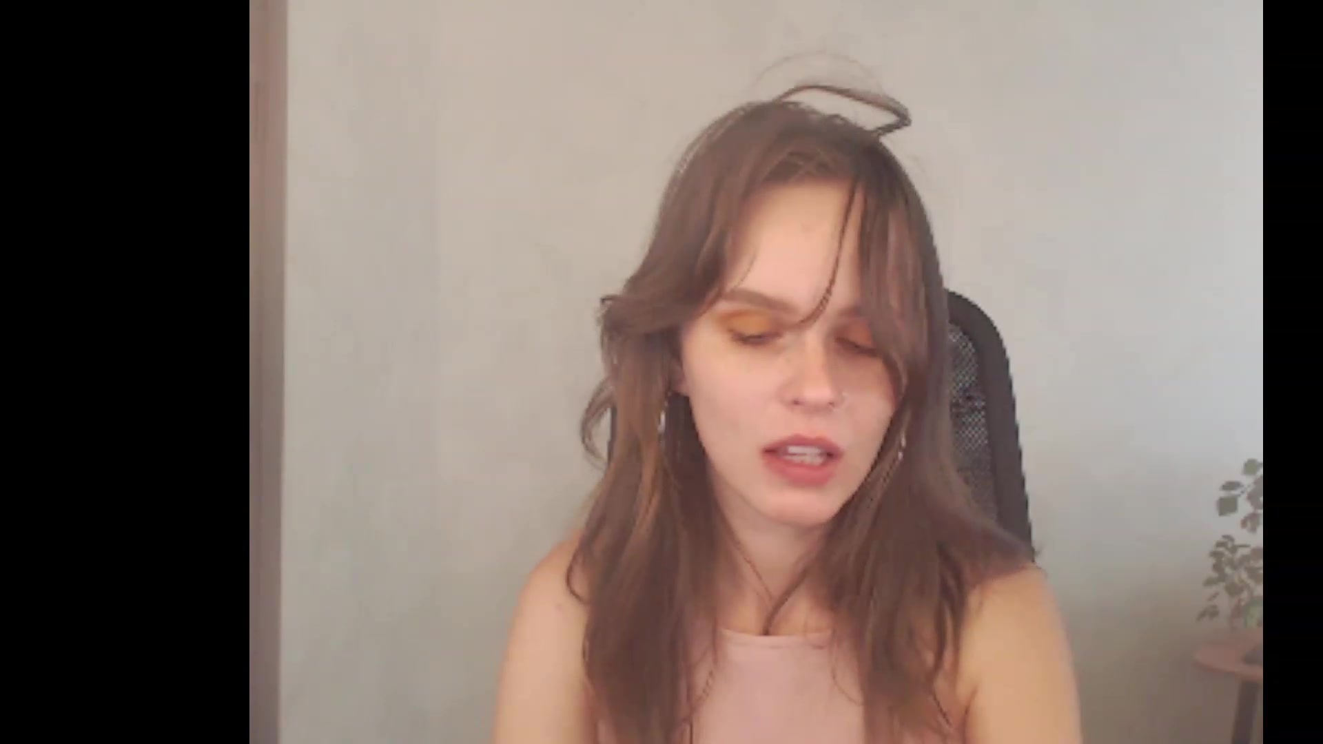 Gallery image thumbnail from Sofiafantasy's myfreecams stream on, 08/11/2023, 12:00 image 16 of 20