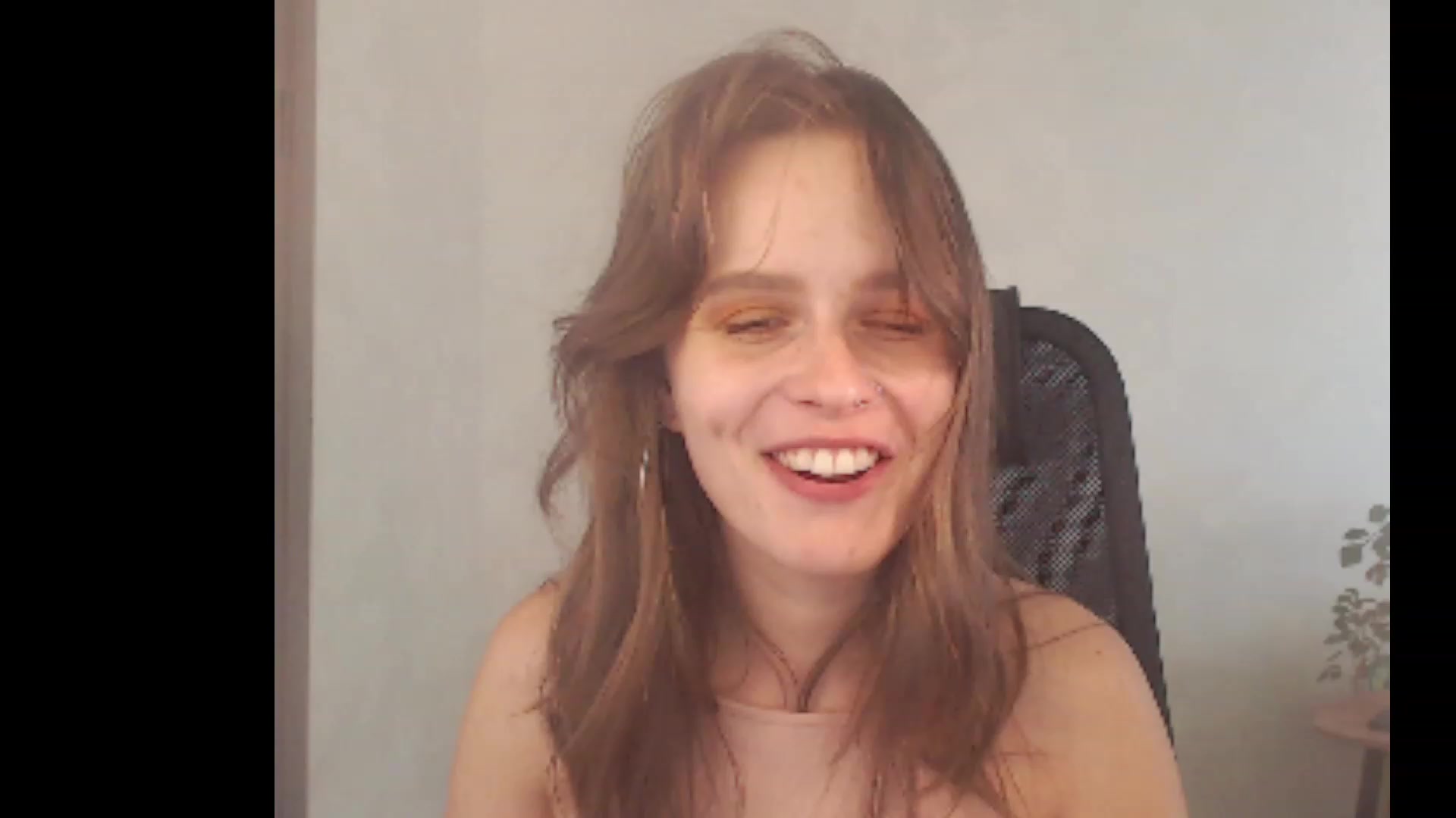 Gallery image thumbnail from Sofiafantasy's myfreecams stream on, 08/11/2023, 12:00 image 9 of 20