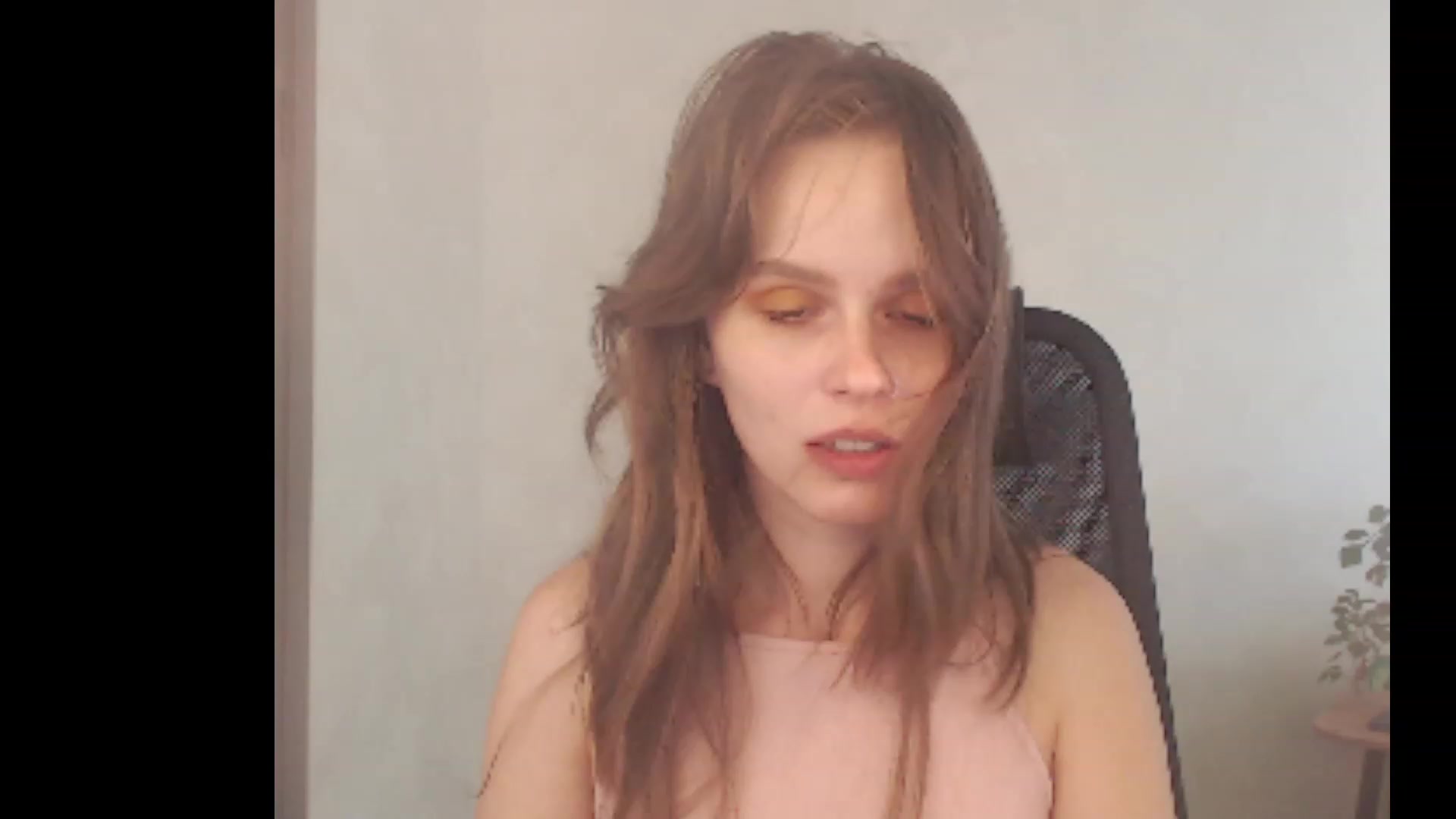 Gallery image thumbnail from Sofiafantasy's myfreecams stream on, 08/11/2023, 12:00 image 7 of 20