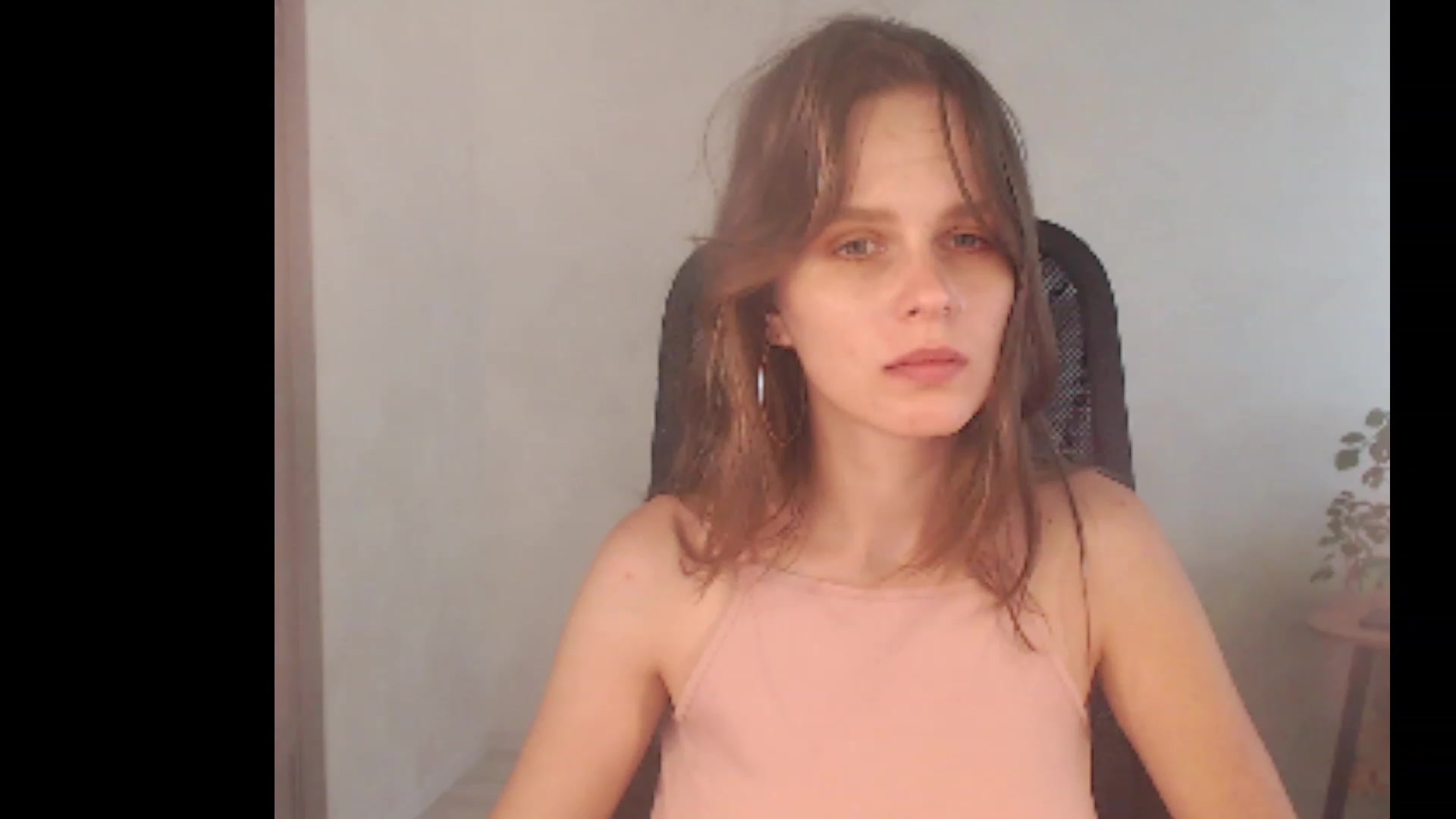 Gallery image thumbnail from Sofiafantasy's myfreecams stream on, 08/11/2023, 13:08 image 3 of 20