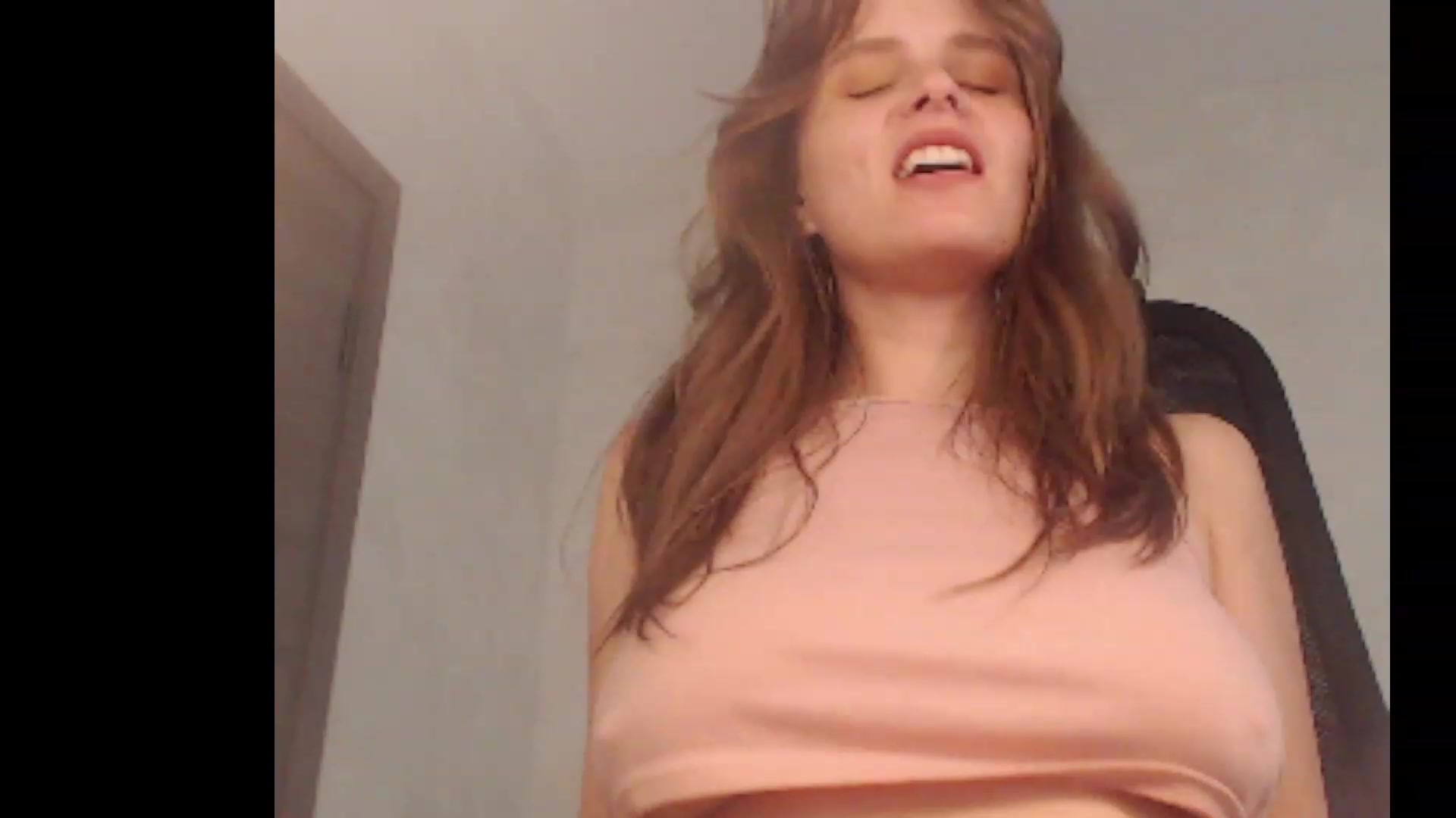 Gallery image thumbnail from Sofiafantasy's myfreecams stream on, 08/11/2023, 13:08 image 18 of 20
