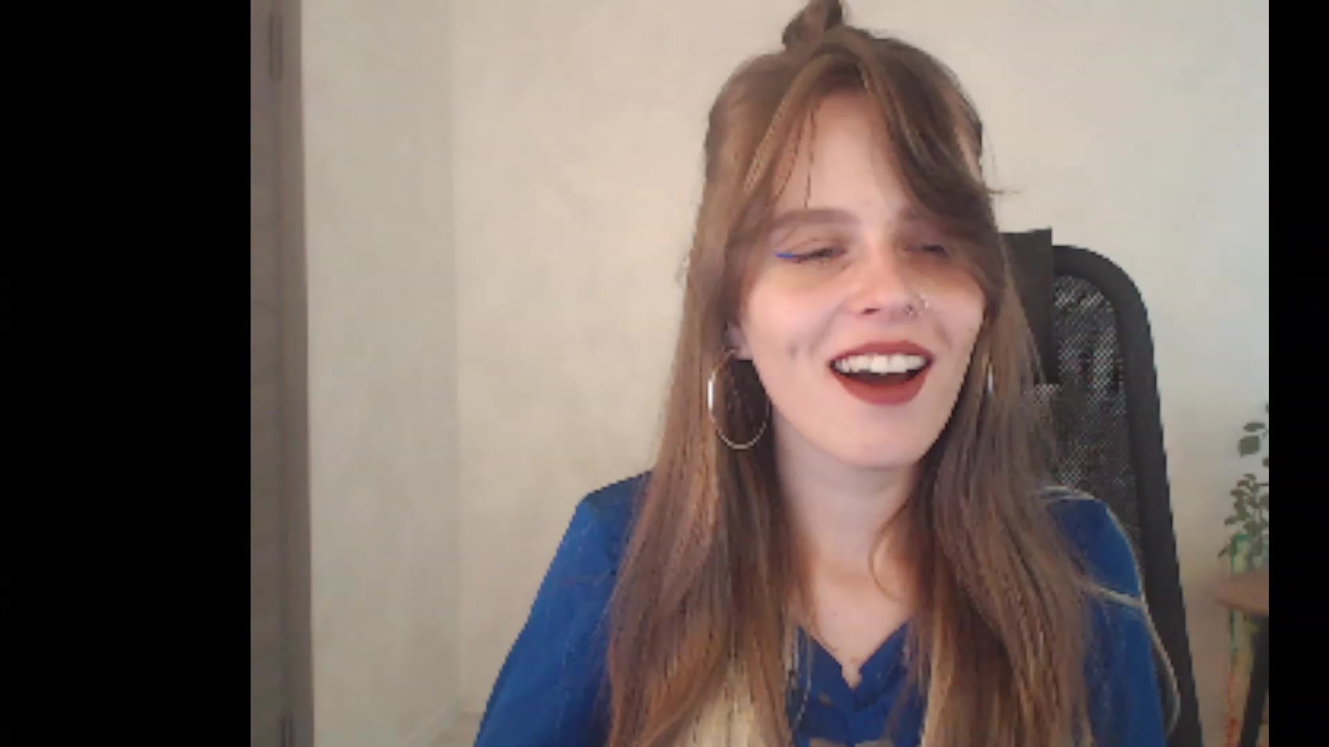 Gallery image thumbnail from Sofiafantasy's myfreecams stream on, 08/14/2023, 15:16 image 15 of 20