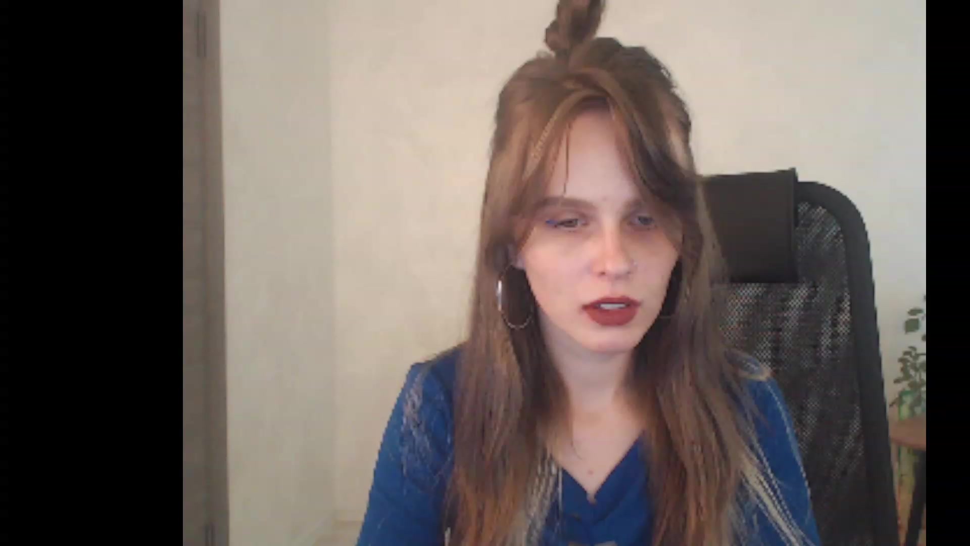 Gallery image thumbnail from Sofiafantasy's myfreecams stream on, 08/14/2023, 15:16 image 5 of 20