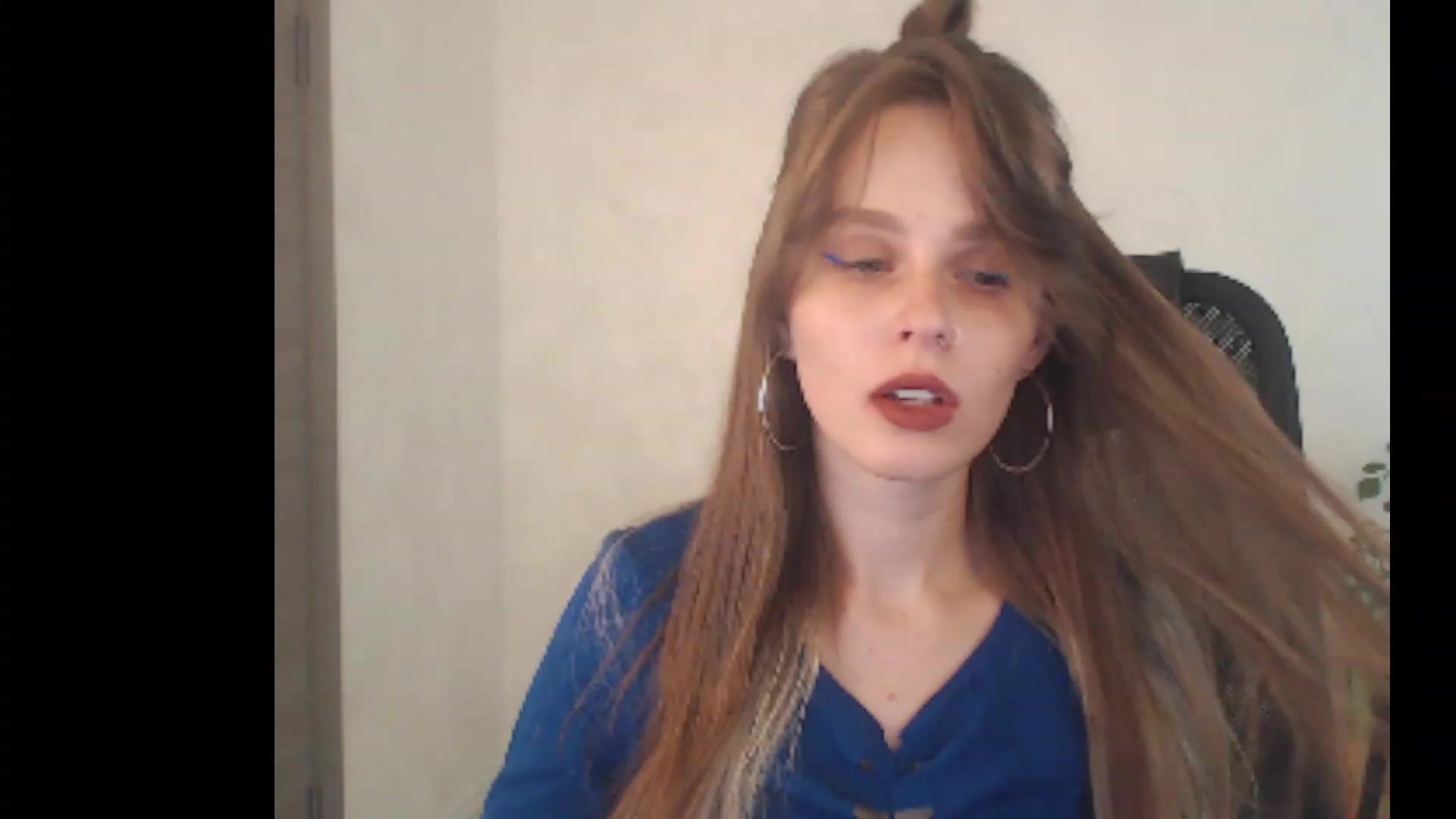 Gallery image thumbnail from Sofiafantasy's myfreecams stream on, 08/14/2023, 15:16 image 4 of 20