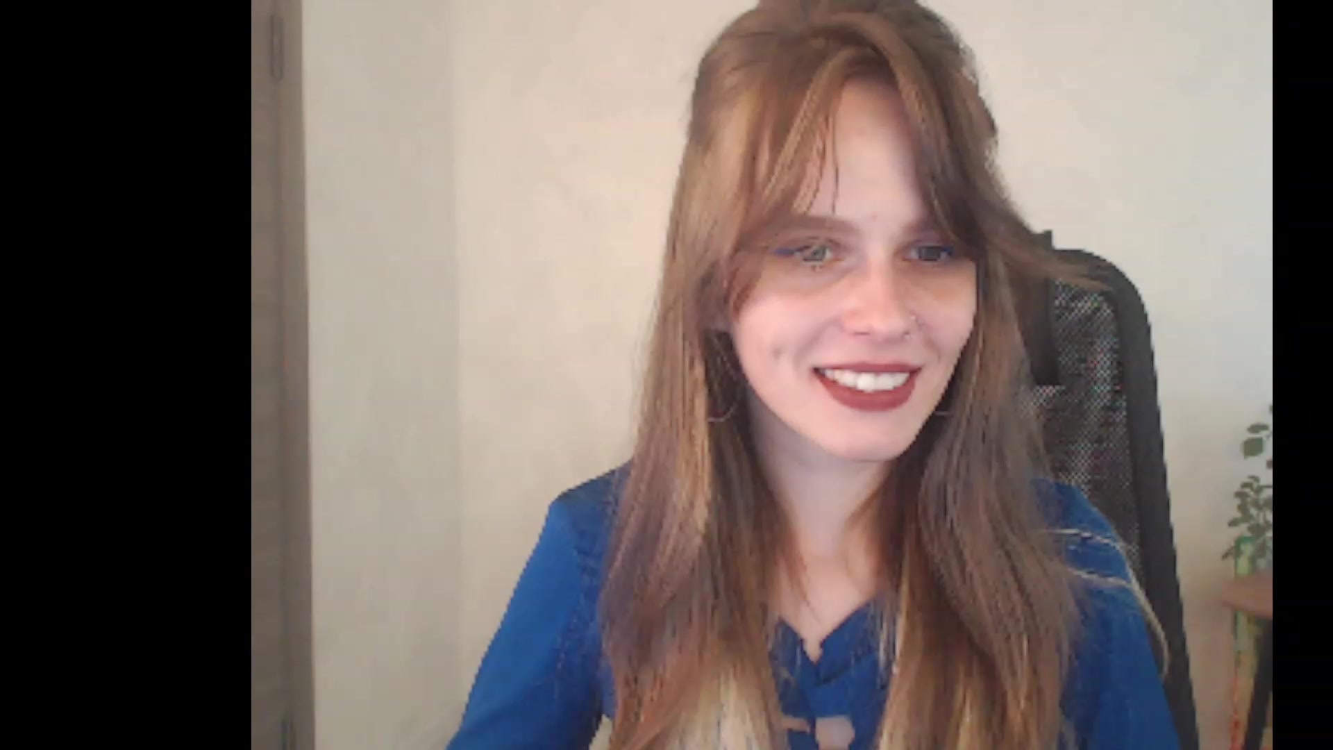 Gallery image thumbnail from Sofiafantasy's myfreecams stream on, 08/14/2023, 15:16 image 19 of 20