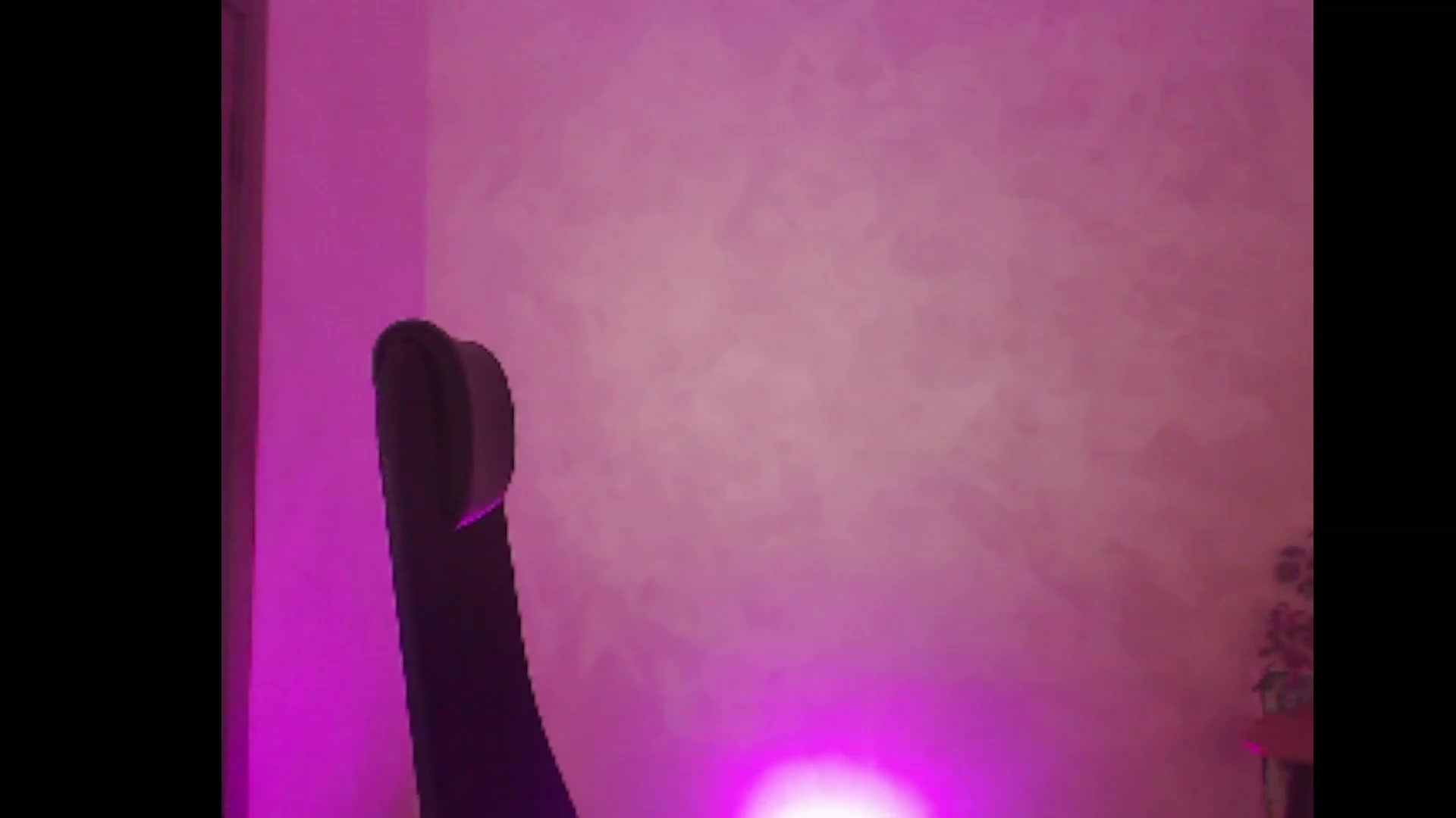 Gallery image thumbnail from Sofiafantasy's myfreecams stream on, 08/20/2023, 19:46 image 6 of 20