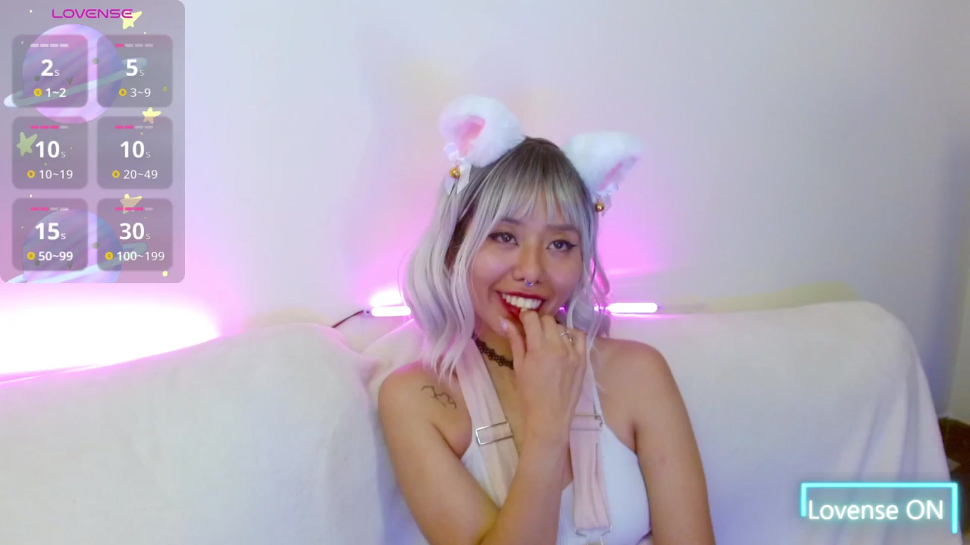 Gallery image thumbnail from Sofie1's myfreecams stream on, 06/22/2025, 16:04 image 1 of 20