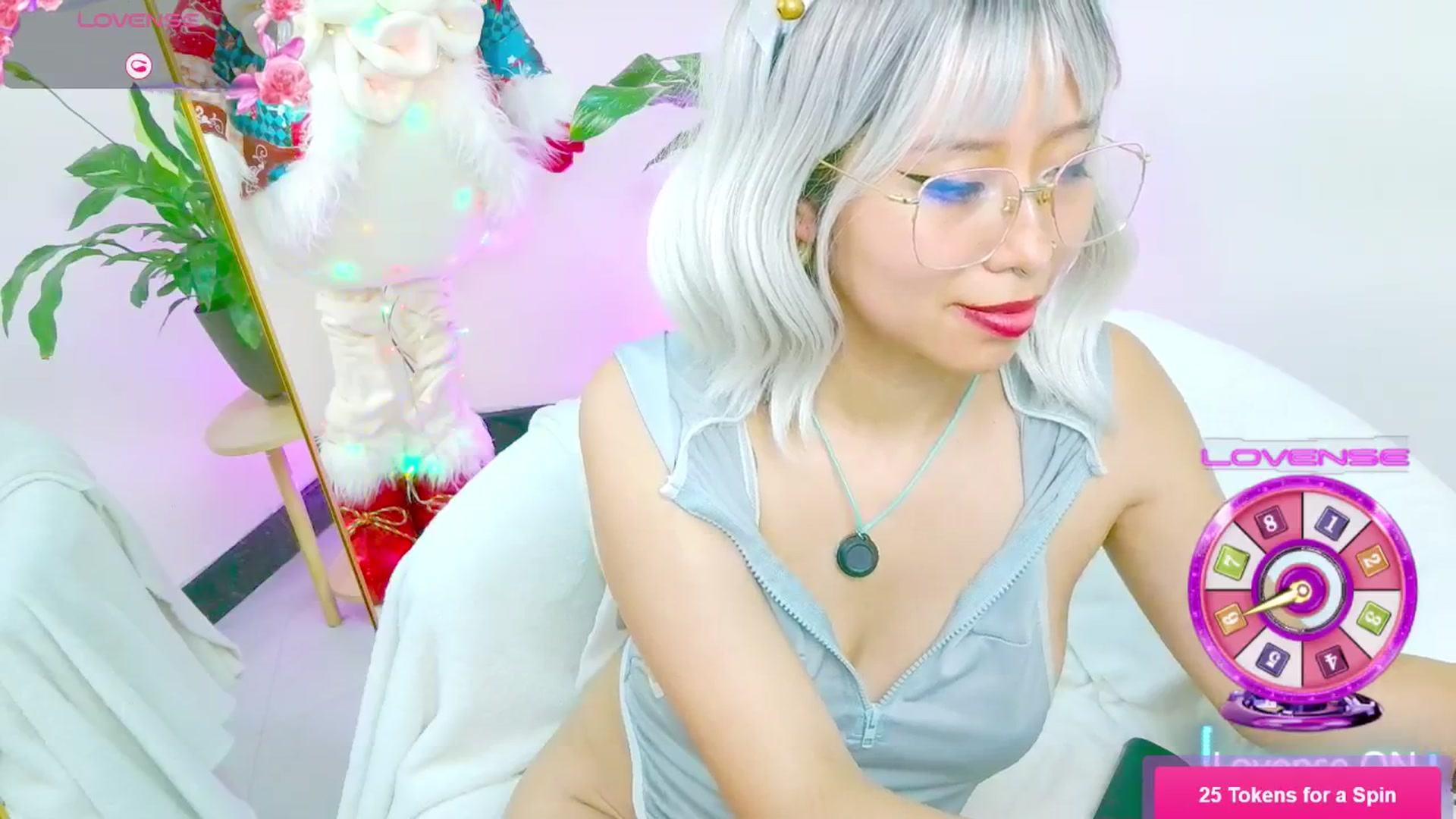 Gallery image thumbnail from SofieKittie's myfreecams stream on, 12/16/2025, 17:59 image 17 of 20