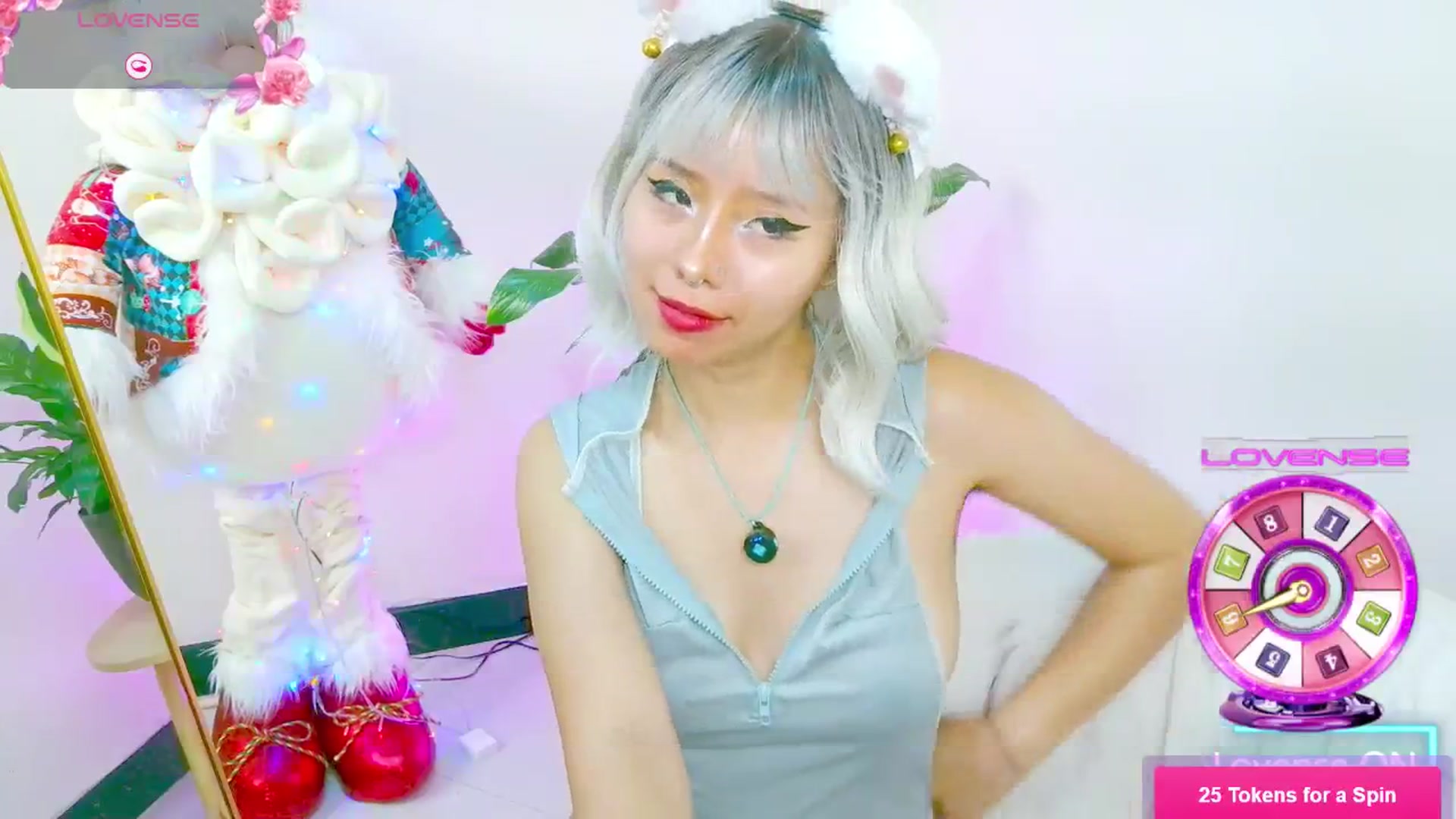 Gallery image thumbnail from SofieKittie's myfreecams stream on, 12/16/2025, 17:59 image 7 of 20
