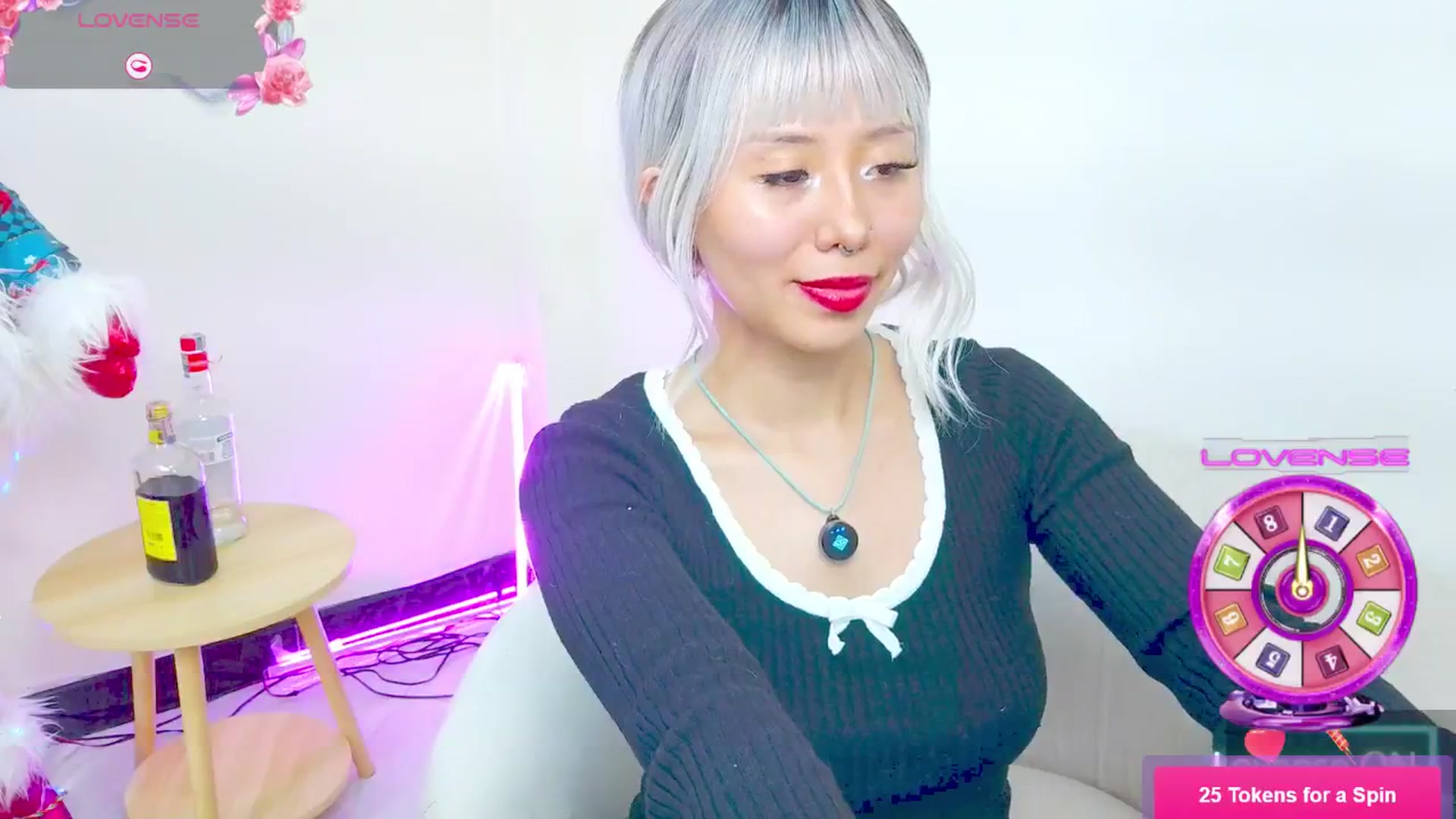 Gallery image thumbnail from SofieKittie's myfreecams stream on, 12/27/2025, 16:20 image 13 of 20