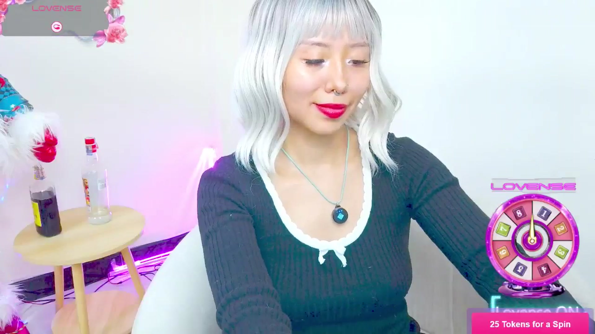 Gallery image thumbnail from SofieKittie's myfreecams stream on, 12/27/2025, 16:20 image 6 of 20