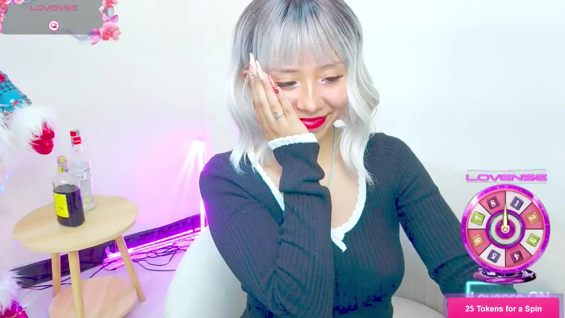 Gallery image thumbnail from SofieKittie's myfreecams stream on, 12/27/2025, 16:20 image 11 of 20