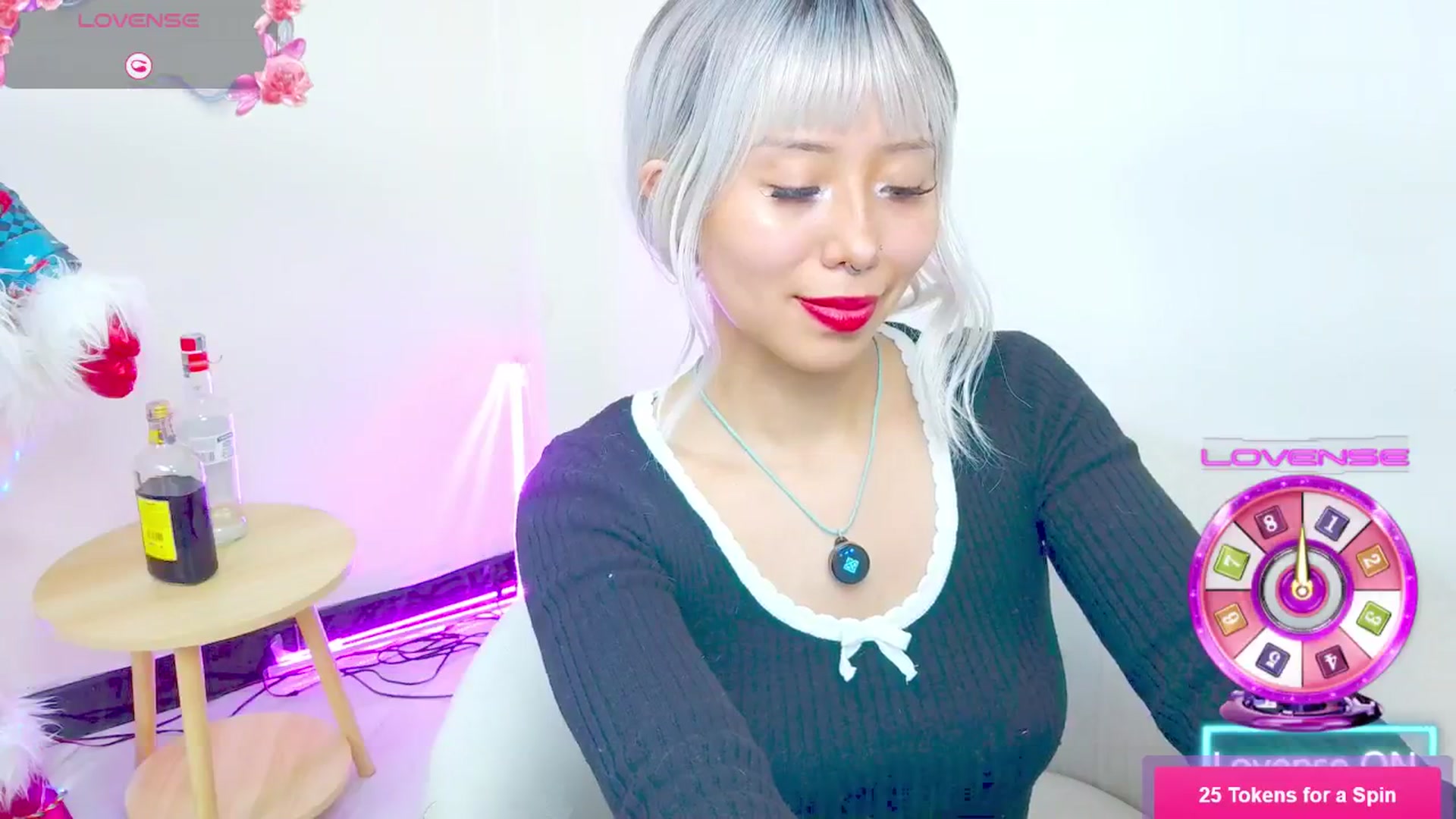 Gallery image thumbnail from SofieKittie's myfreecams stream on, 12/27/2025, 16:20 image 15 of 20