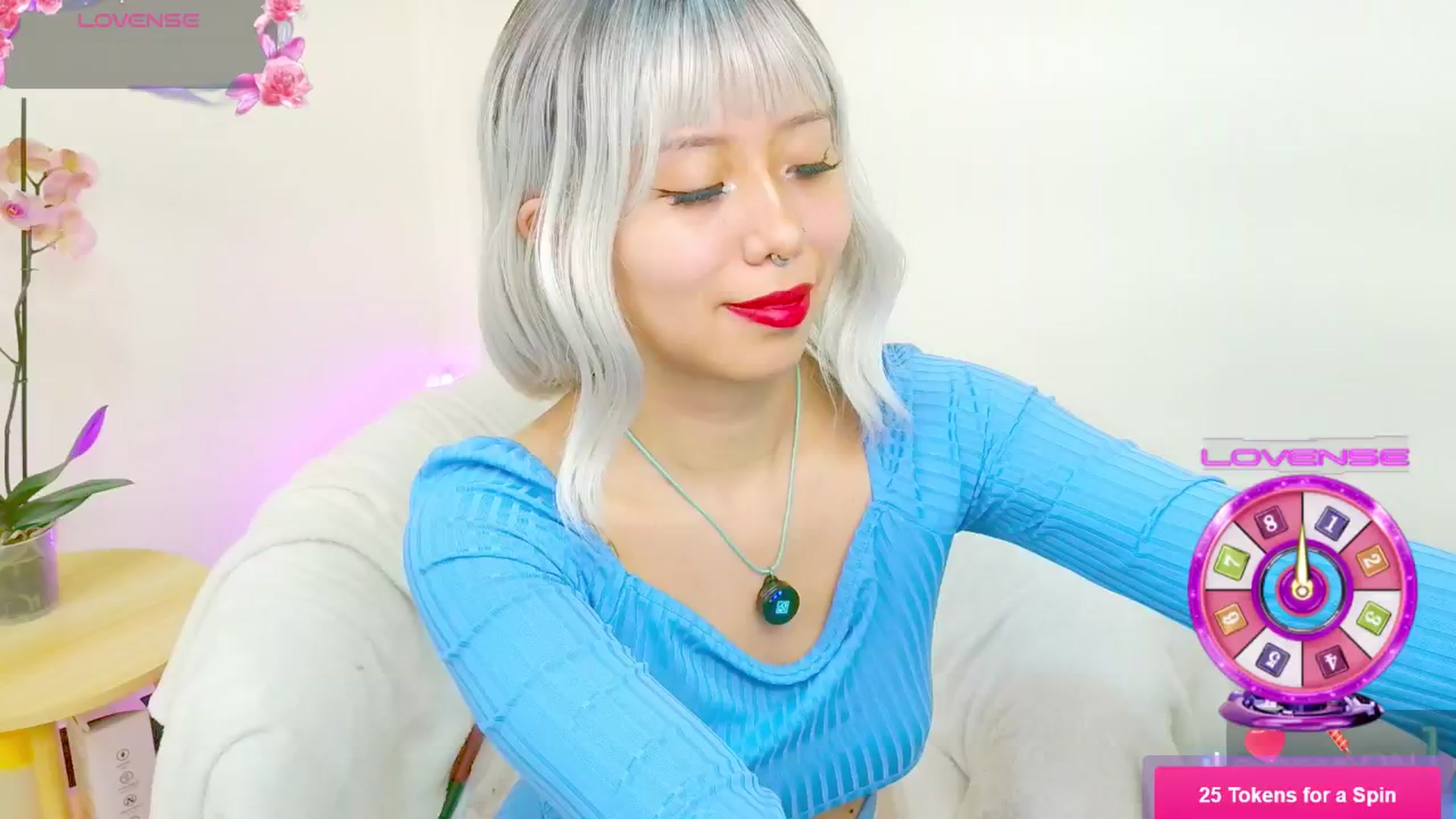 Gallery image thumbnail from SofieKittie's myfreecams stream on, 01/06/2026, 15:12 image 5 of 20