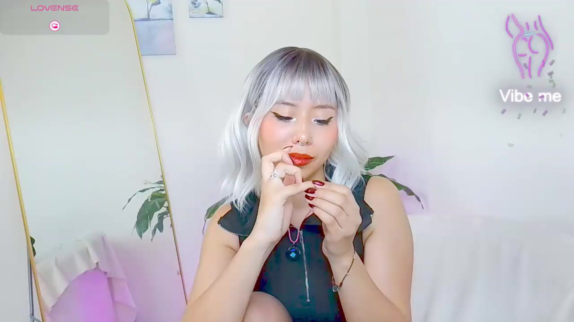 Gallery image thumbnail from SofieKittie's myfreecams stream on, 05/24/2026, 14:30 image 10 of 20