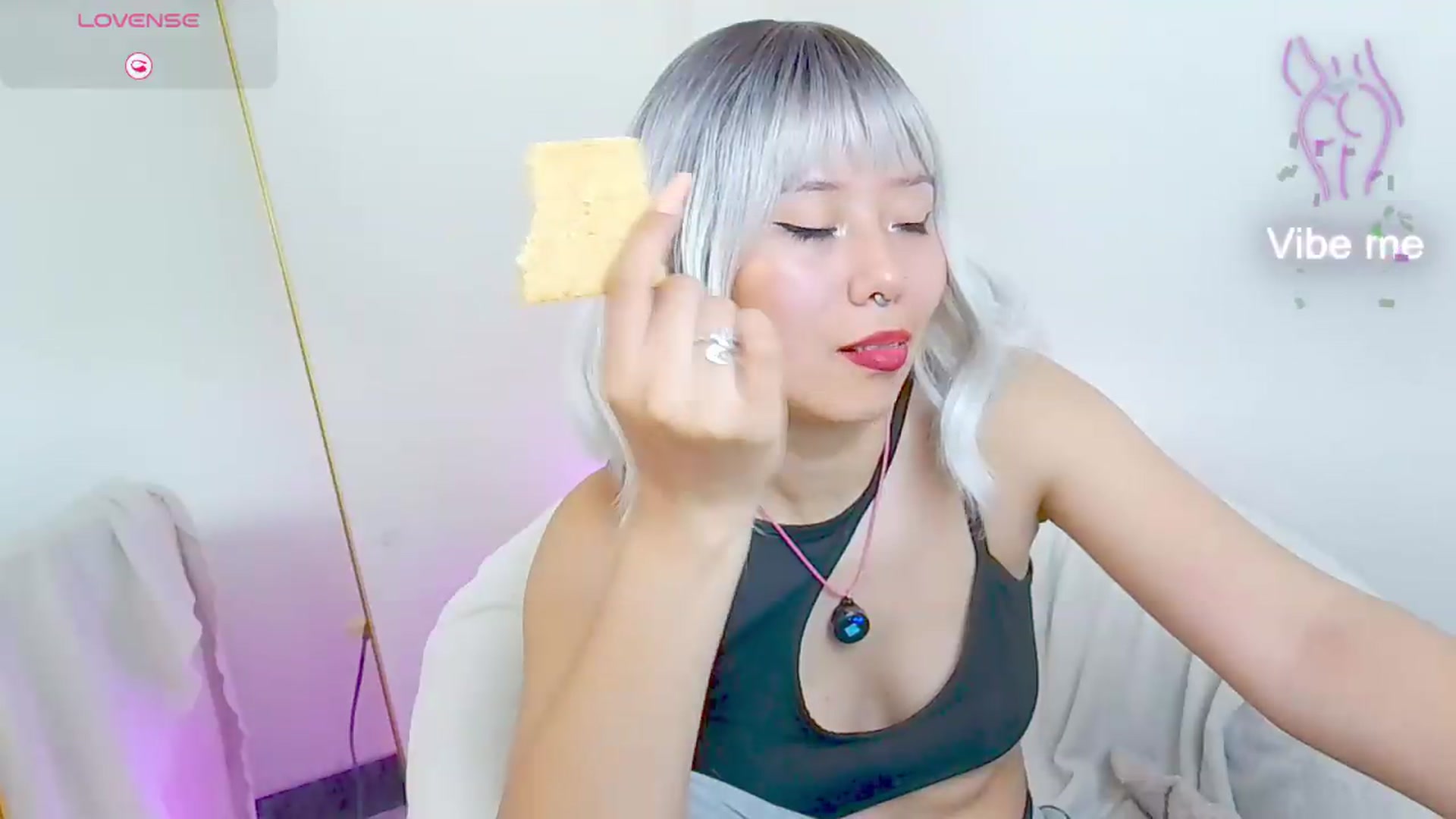 Gallery image thumbnail from SofieKittie's myfreecams stream on, 06/13/2026, 16:06 image 11 of 20