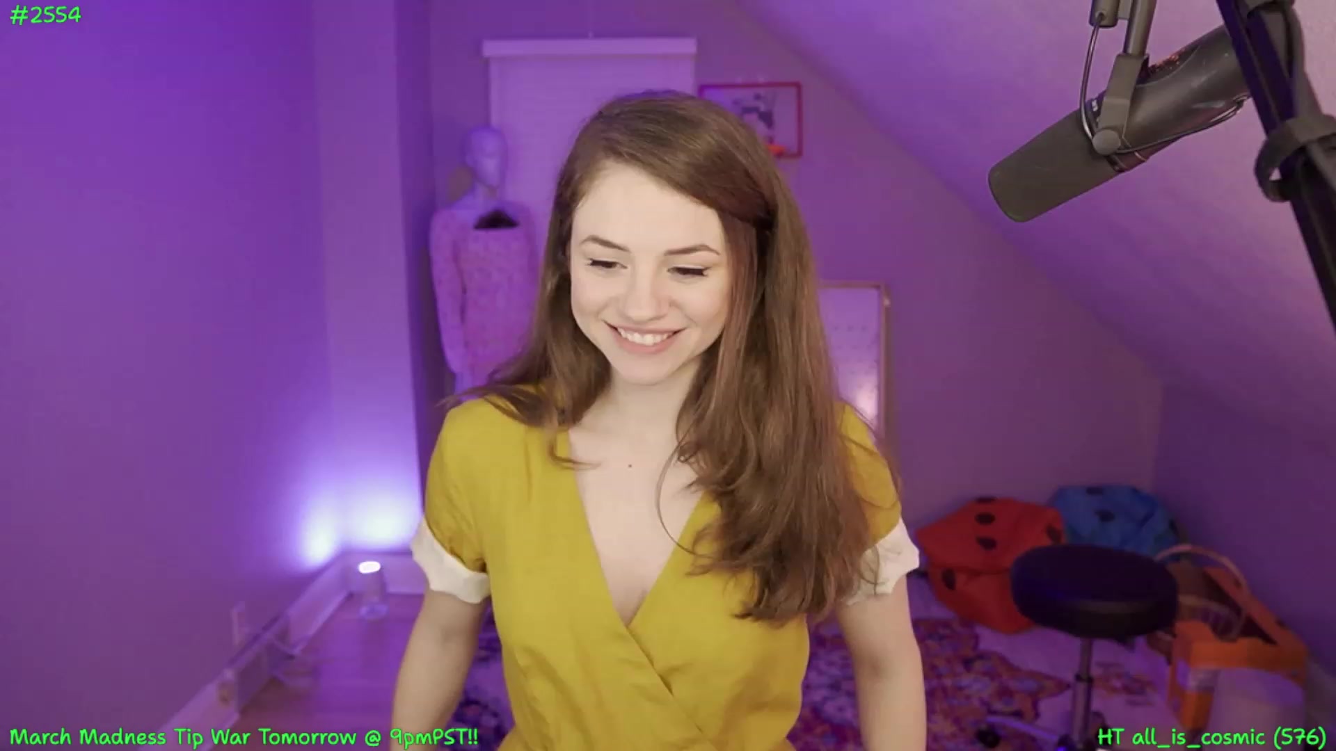 Gallery image thumbnail from SofieMcBrofie's myfreecams stream on, 03/08/2024, 07:50 image 4 of 20