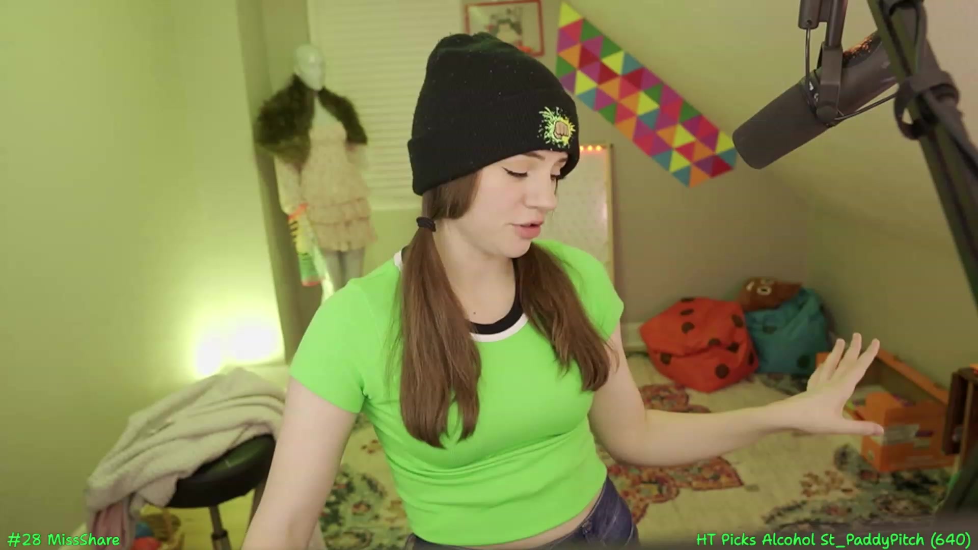 Gallery image thumbnail from SofieMcBrofie's myfreecams stream on, 03/10/2024, 06:11 image 9 of 20