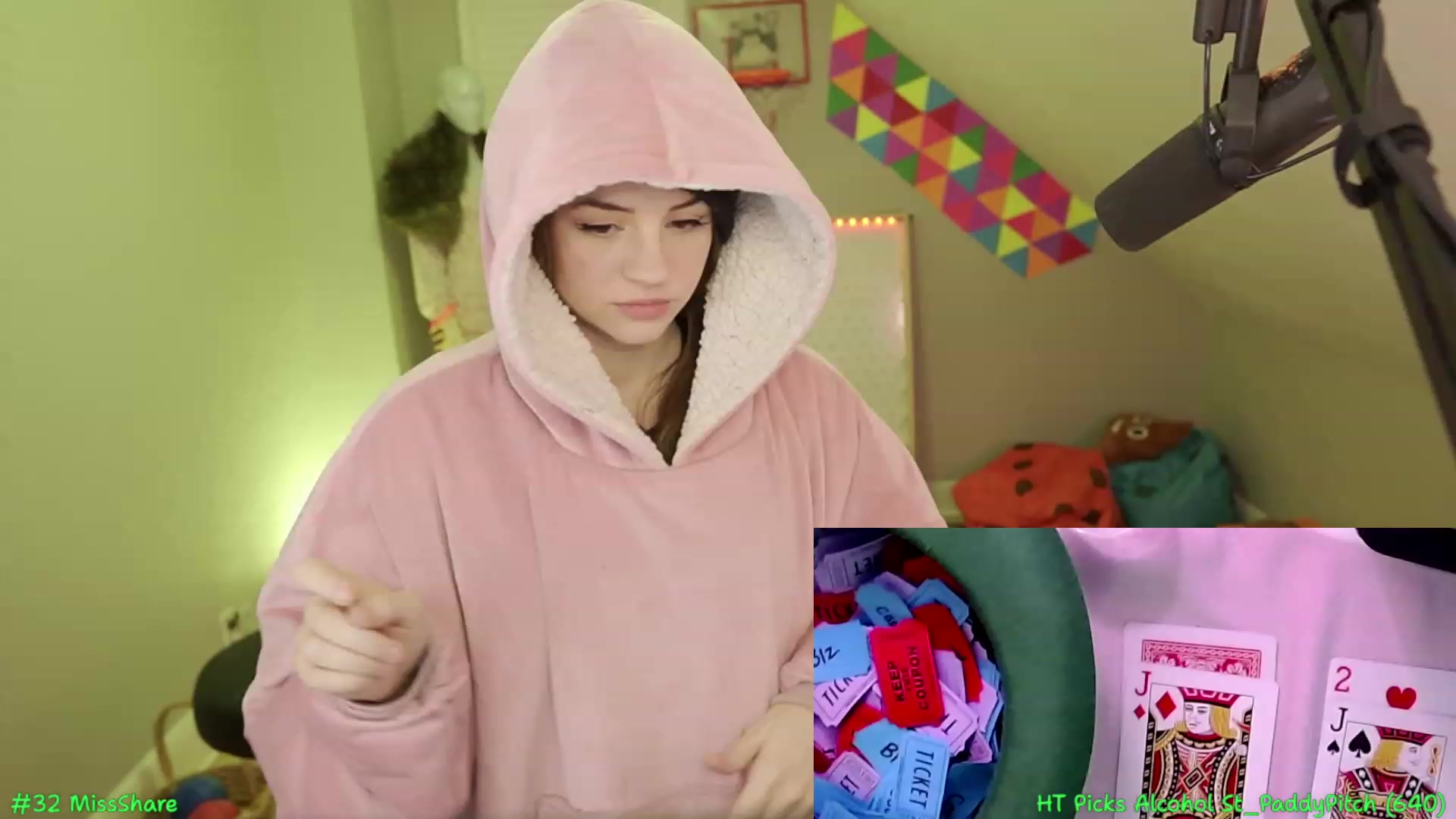 Gallery image thumbnail from SofieMcBrofie's myfreecams stream on, 03/10/2024, 06:11 image 1 of 20