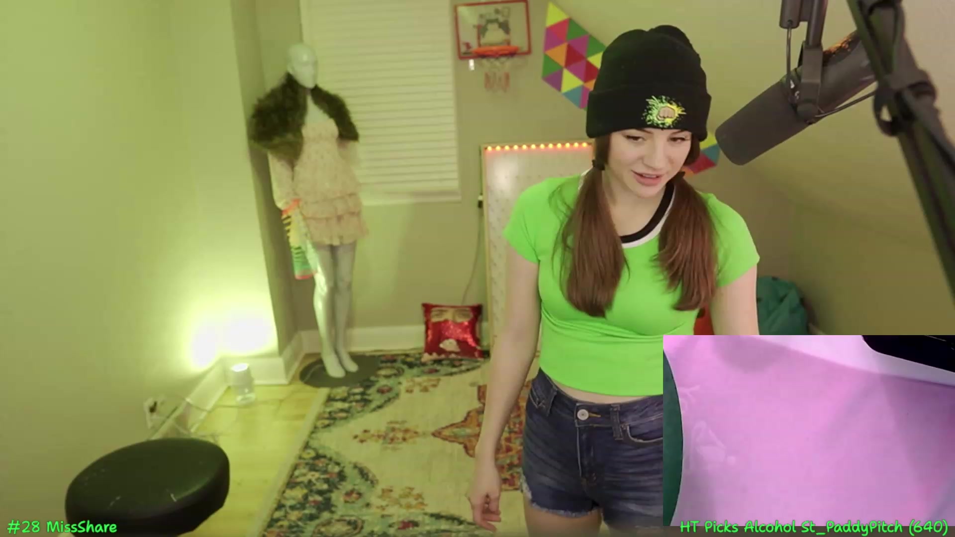 Gallery image thumbnail from SofieMcBrofie's myfreecams stream on, 03/10/2024, 06:11 image 19 of 20