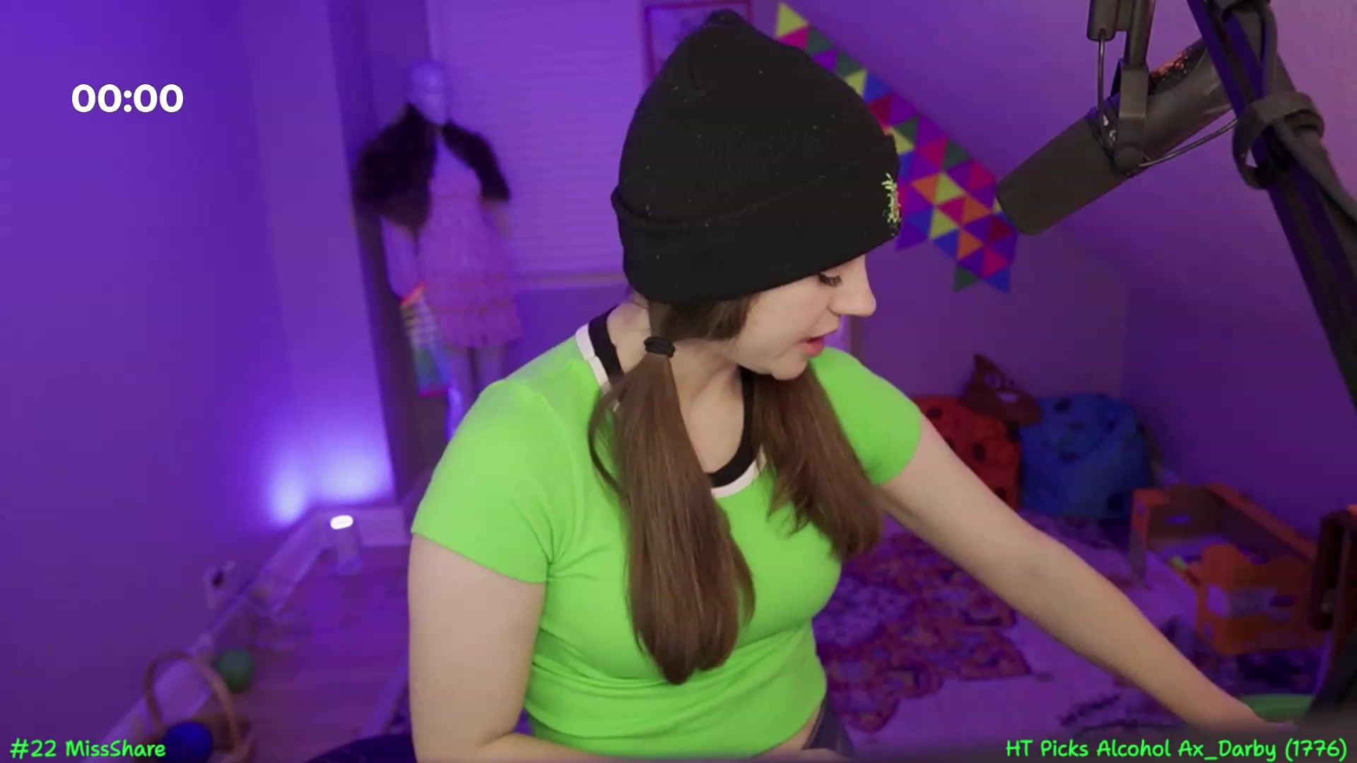Gallery image thumbnail from SofieMcBrofie's myfreecams stream on, 03/10/2024, 08:37 image 3 of 20