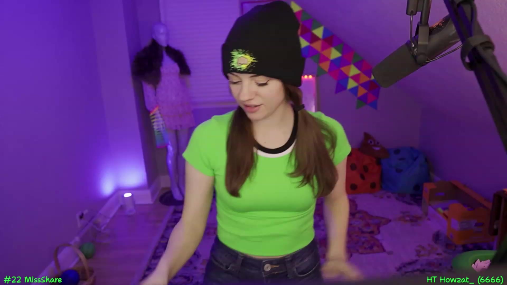Gallery image thumbnail from SofieMcBrofie's myfreecams stream on, 03/10/2024, 08:37 image 6 of 20