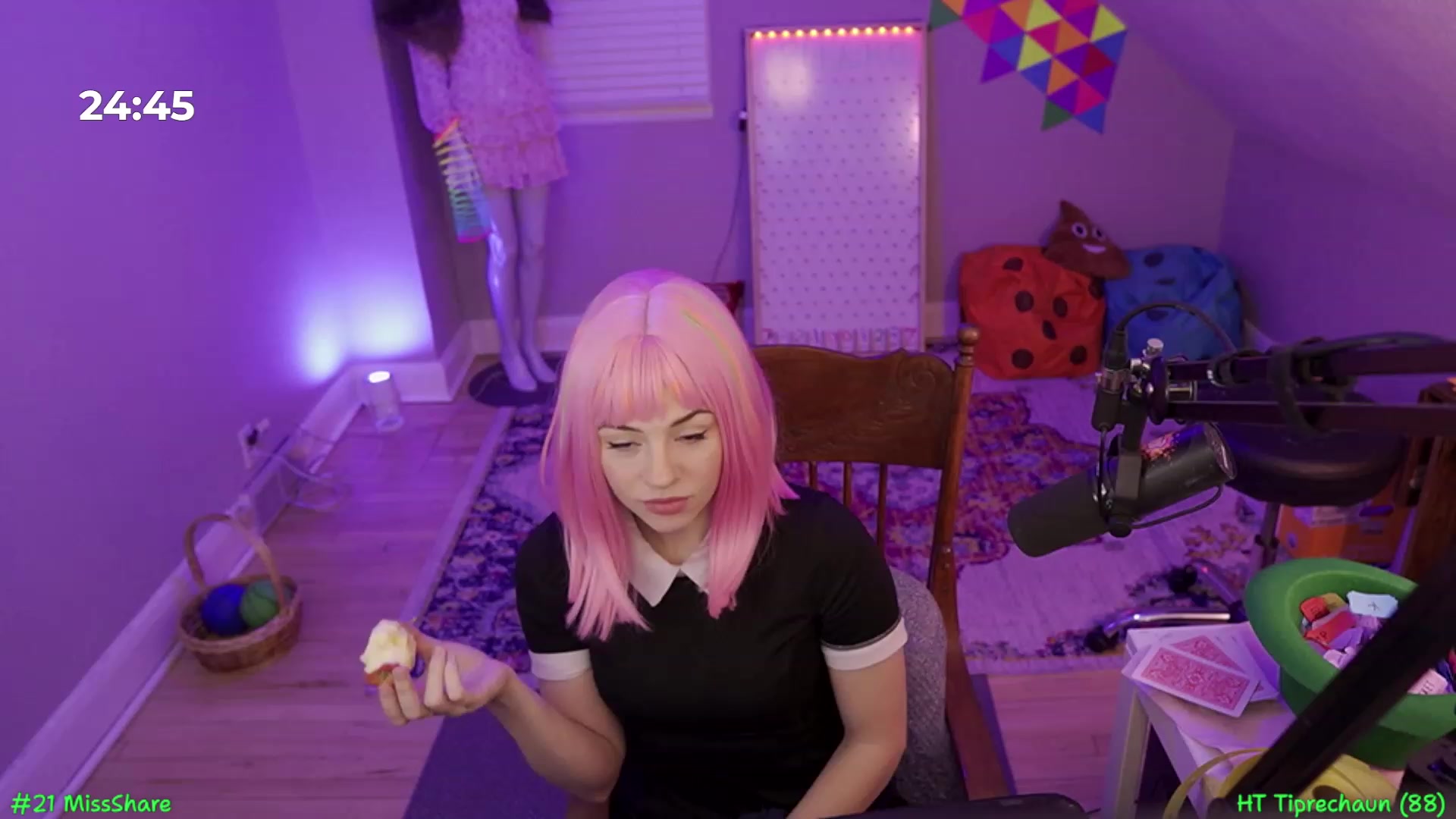 Gallery image thumbnail from SofieMcBrofie's myfreecams stream on, 03/12/2024, 03:43 image 2 of 20