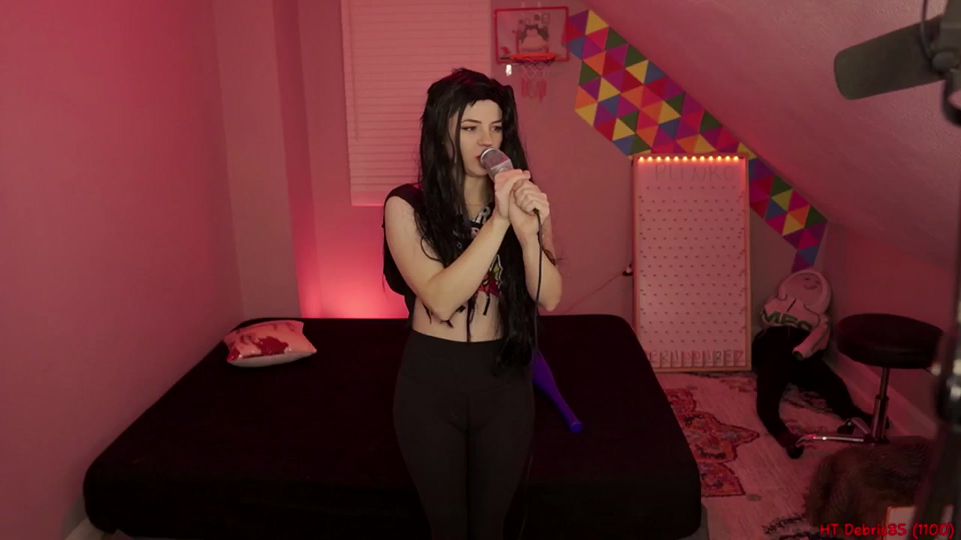 Gallery image thumbnail from SofieMcBrofie's myfreecams stream on, 03/17/2024, 09:07 image 3 of 20
