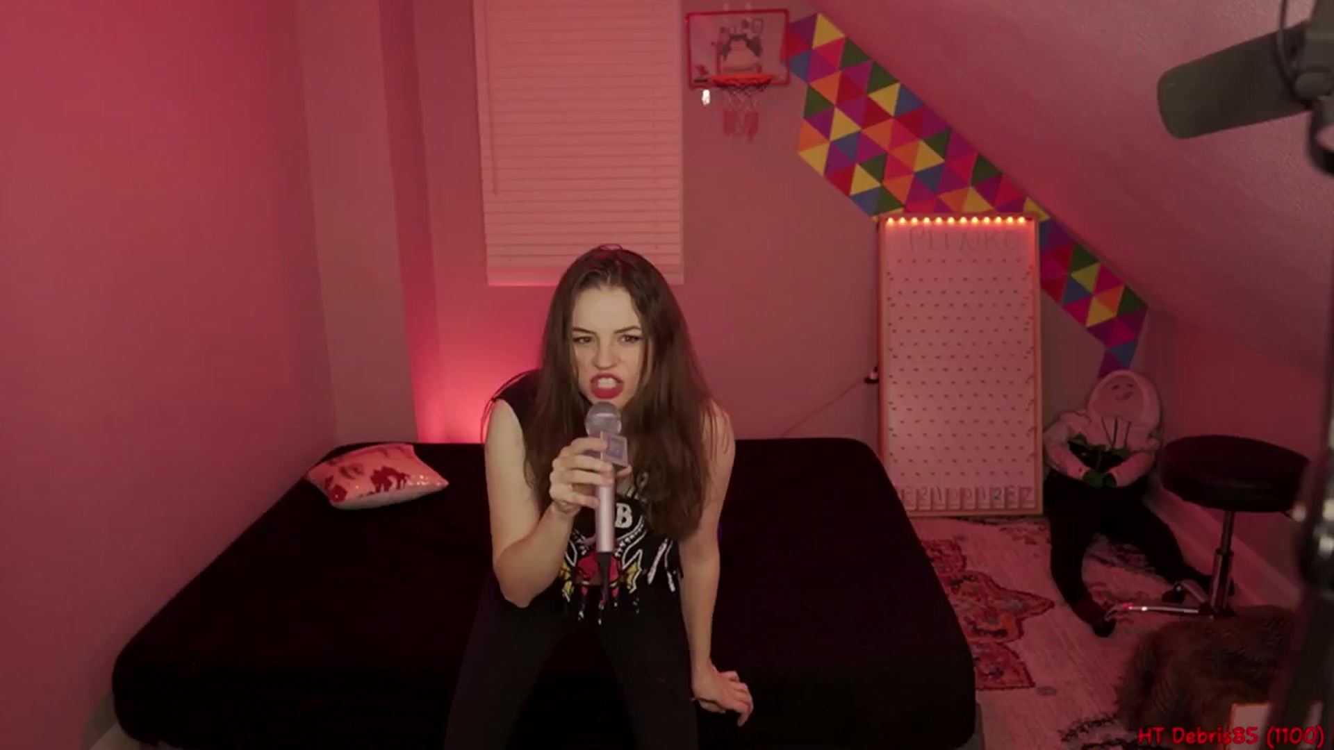 Gallery image thumbnail from SofieMcBrofie's myfreecams stream on, 03/17/2024, 09:07 image 19 of 20
