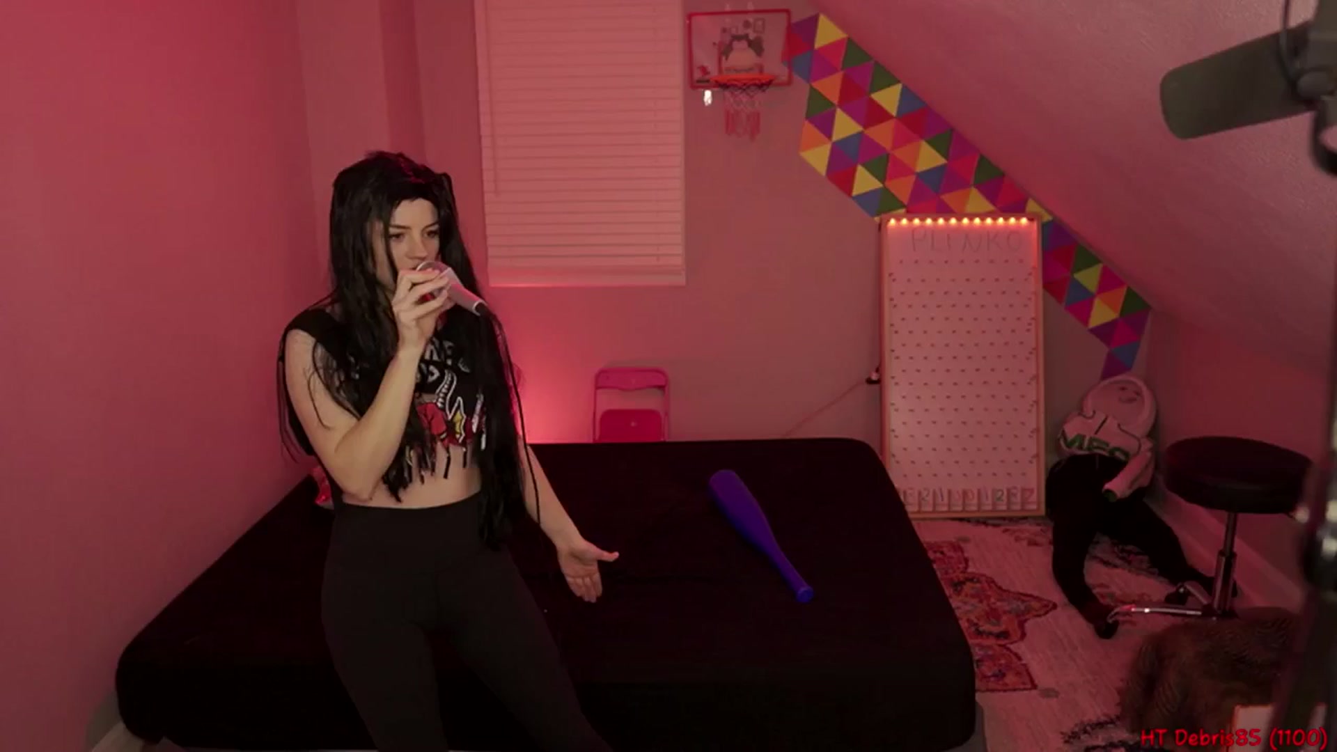 Gallery image thumbnail from SofieMcBrofie's myfreecams stream on, 03/17/2024, 09:07 image 2 of 20
